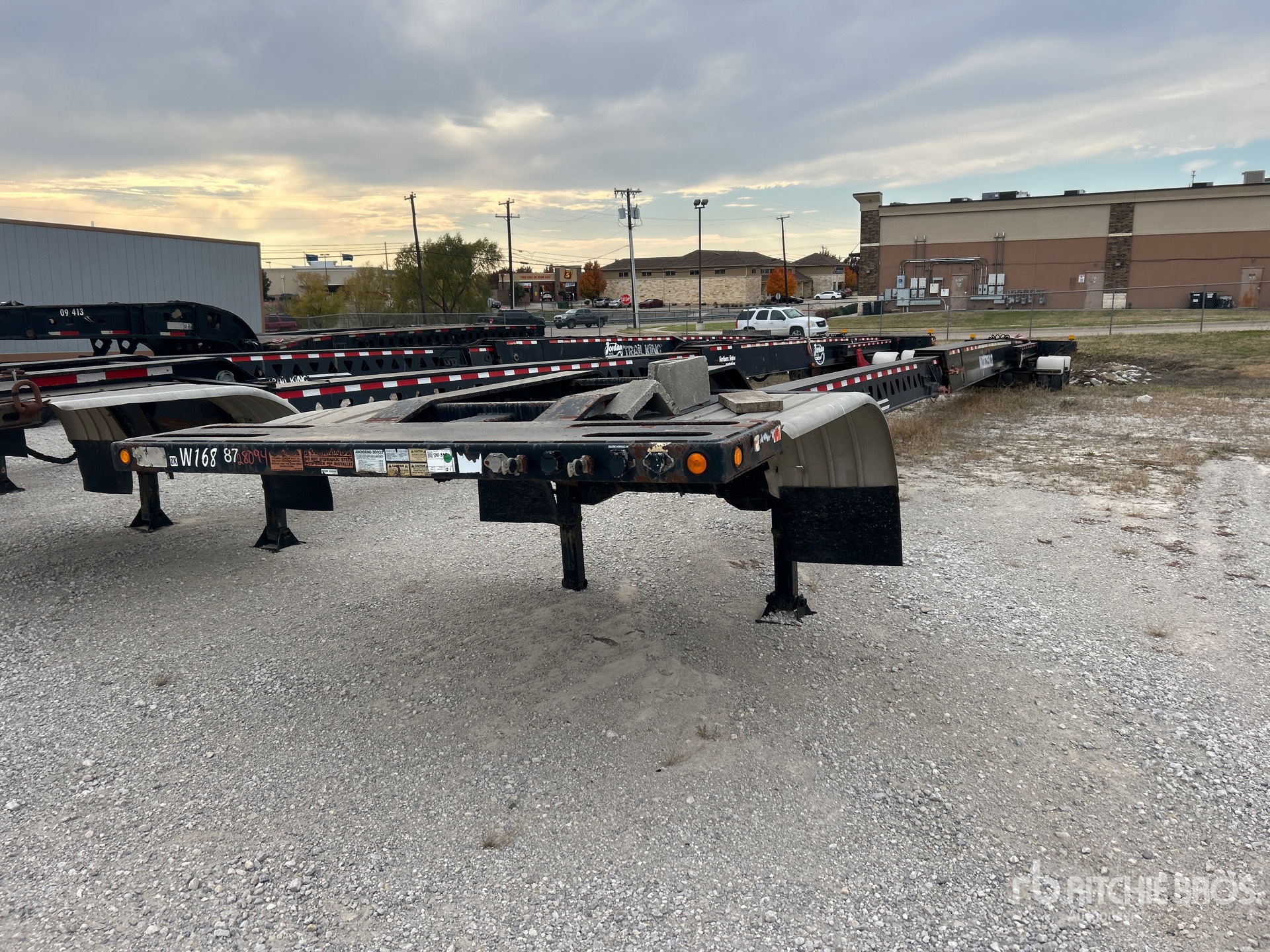 Photo of Trail King TK70EFX-532