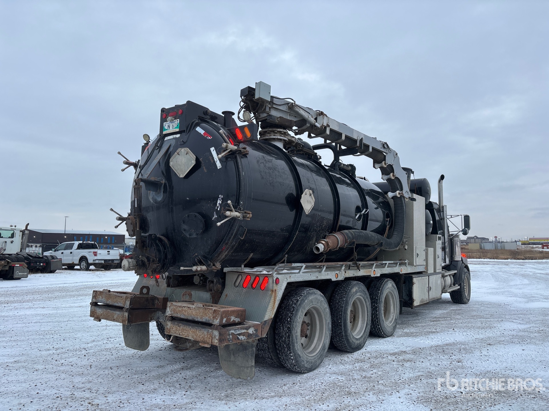 General Appearance with Imagen: esquina trasera derecha