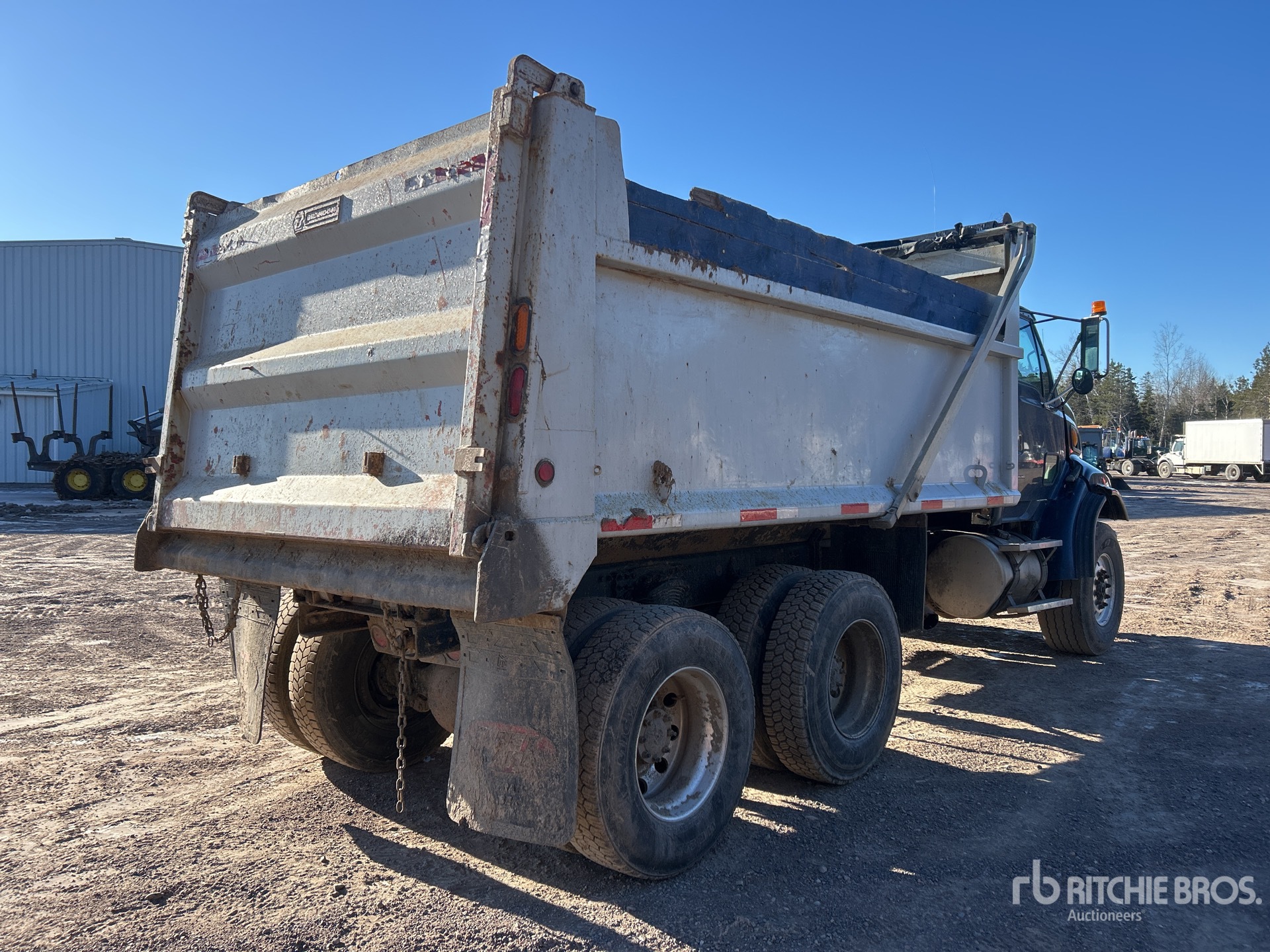 General Appearance with Imagen: esquina trasera derecha