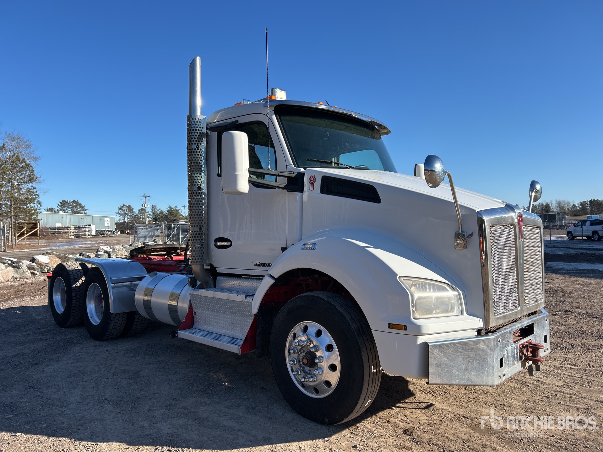 Aspect général with Image, coin avant droit