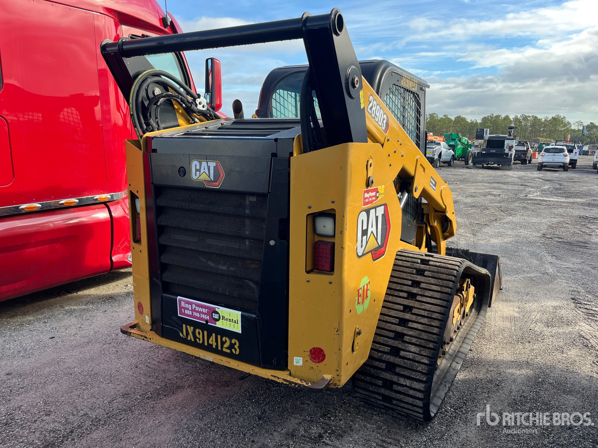 General Appearance with Picture, Right Rear Corner