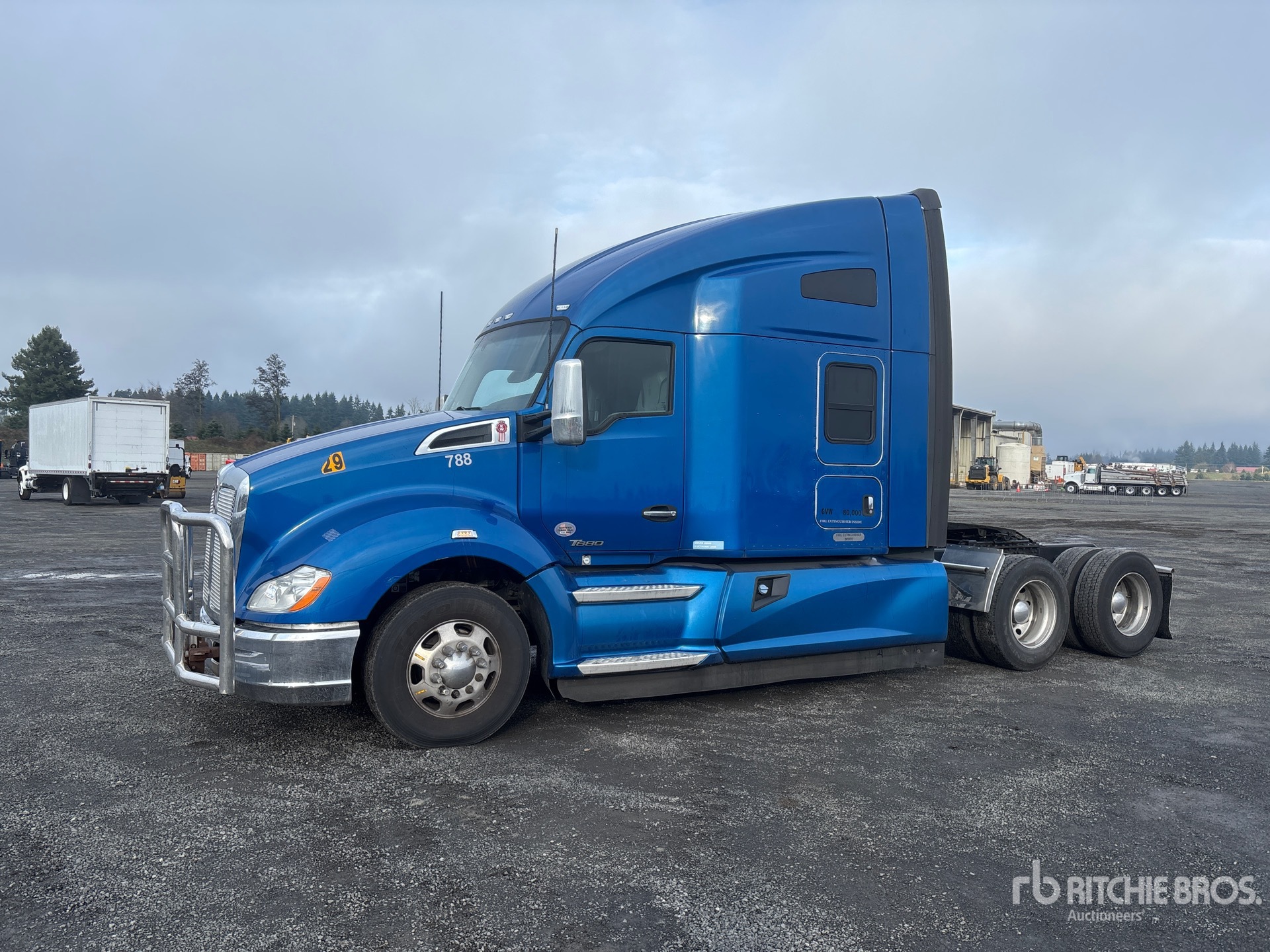 General Appearance with Featured Photo