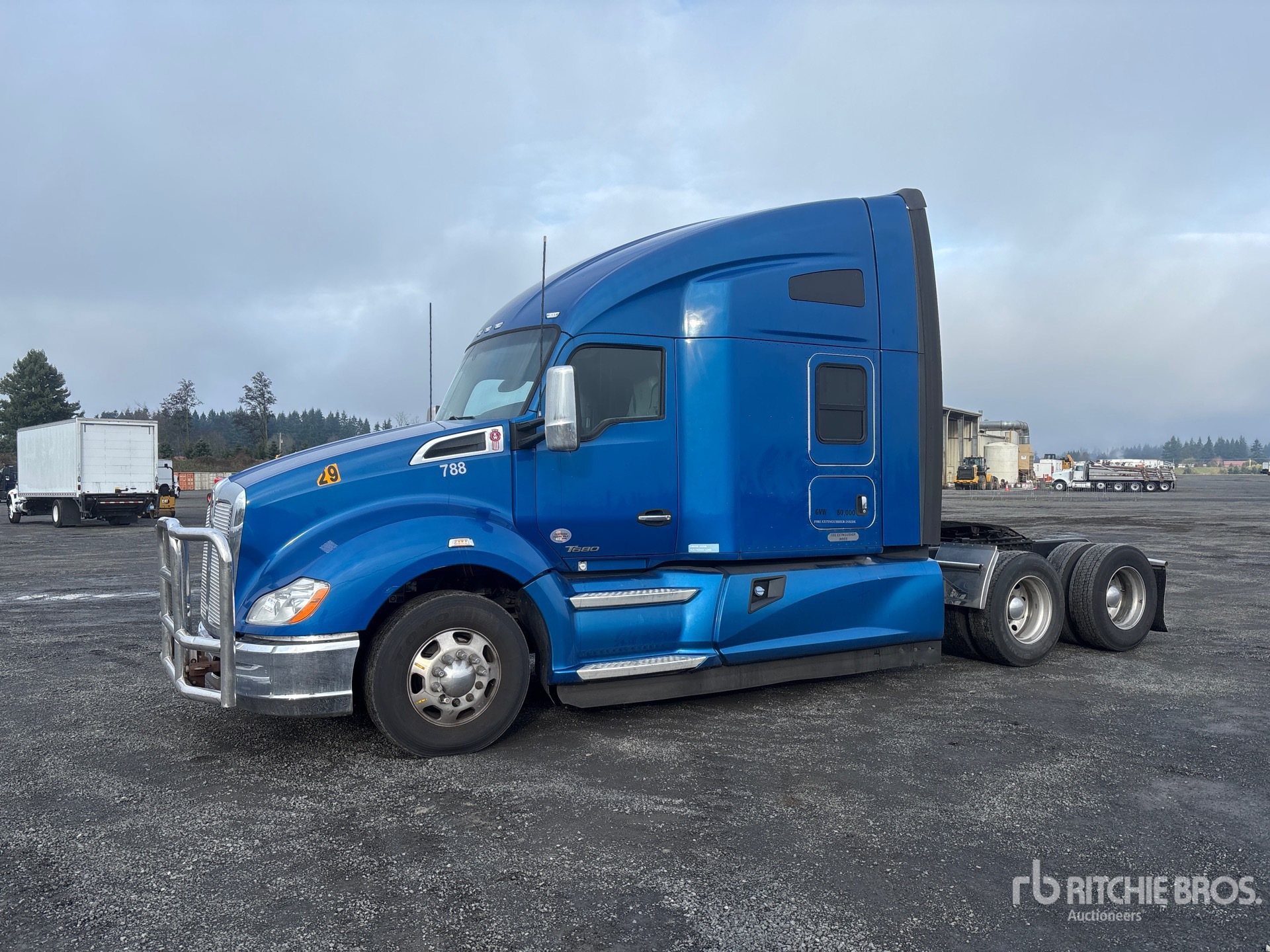 General Appearance with Picture, Left Front Corner