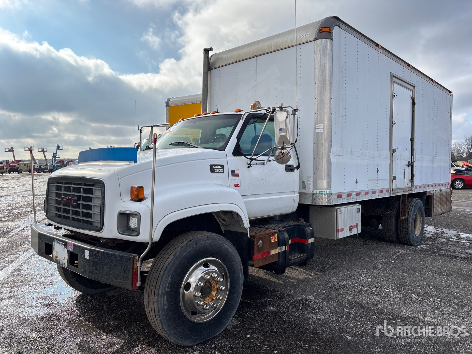 General Appearance with Picture, Left Front Corner