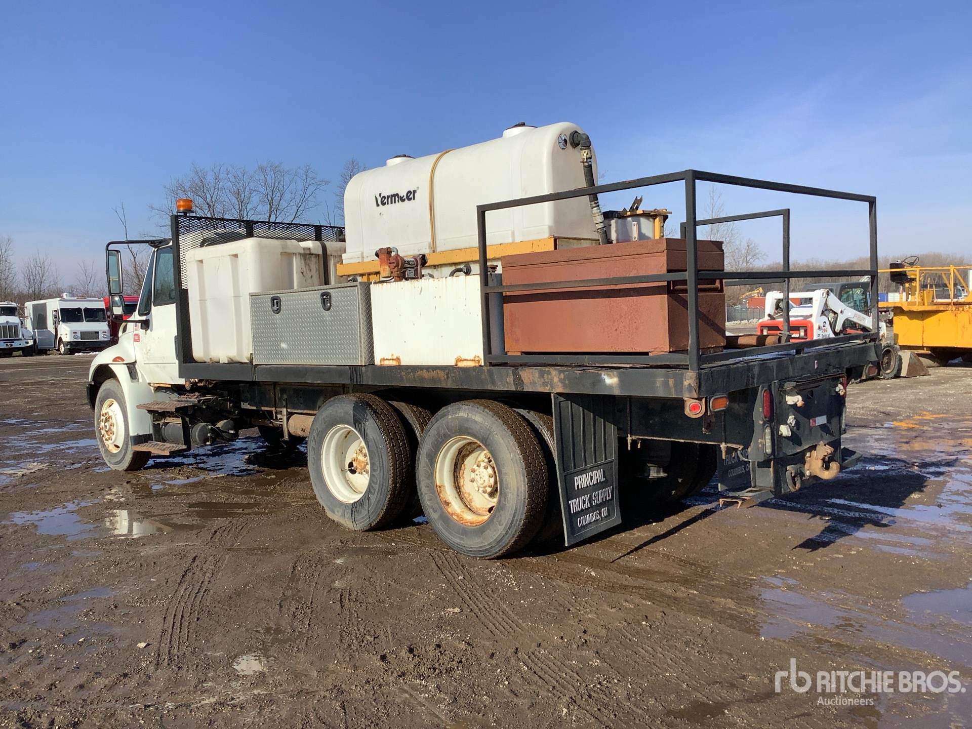 Aspect général with Image, coin arrière gauche