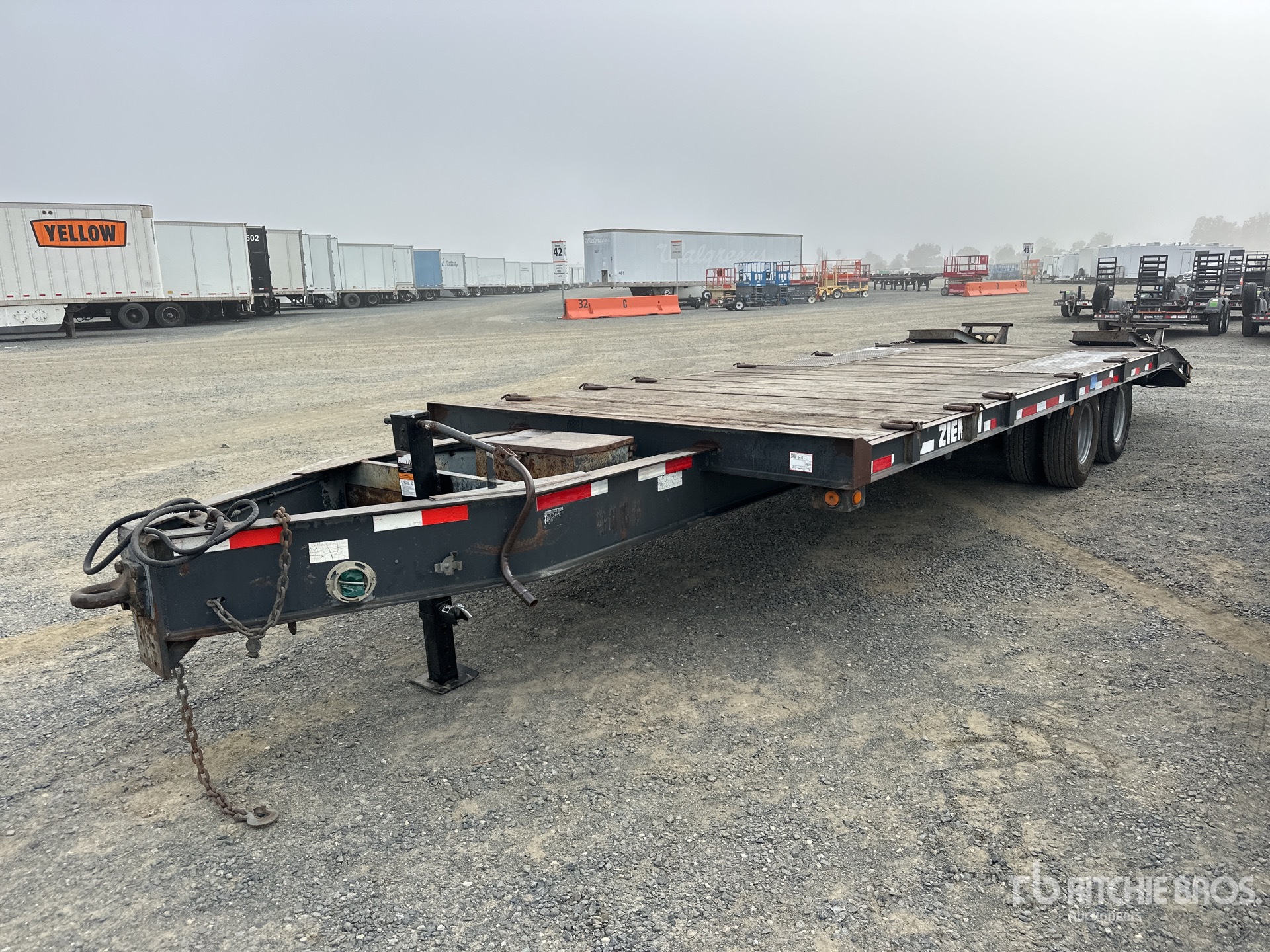 General Appearance with Zdjęcie, lewy górny róg