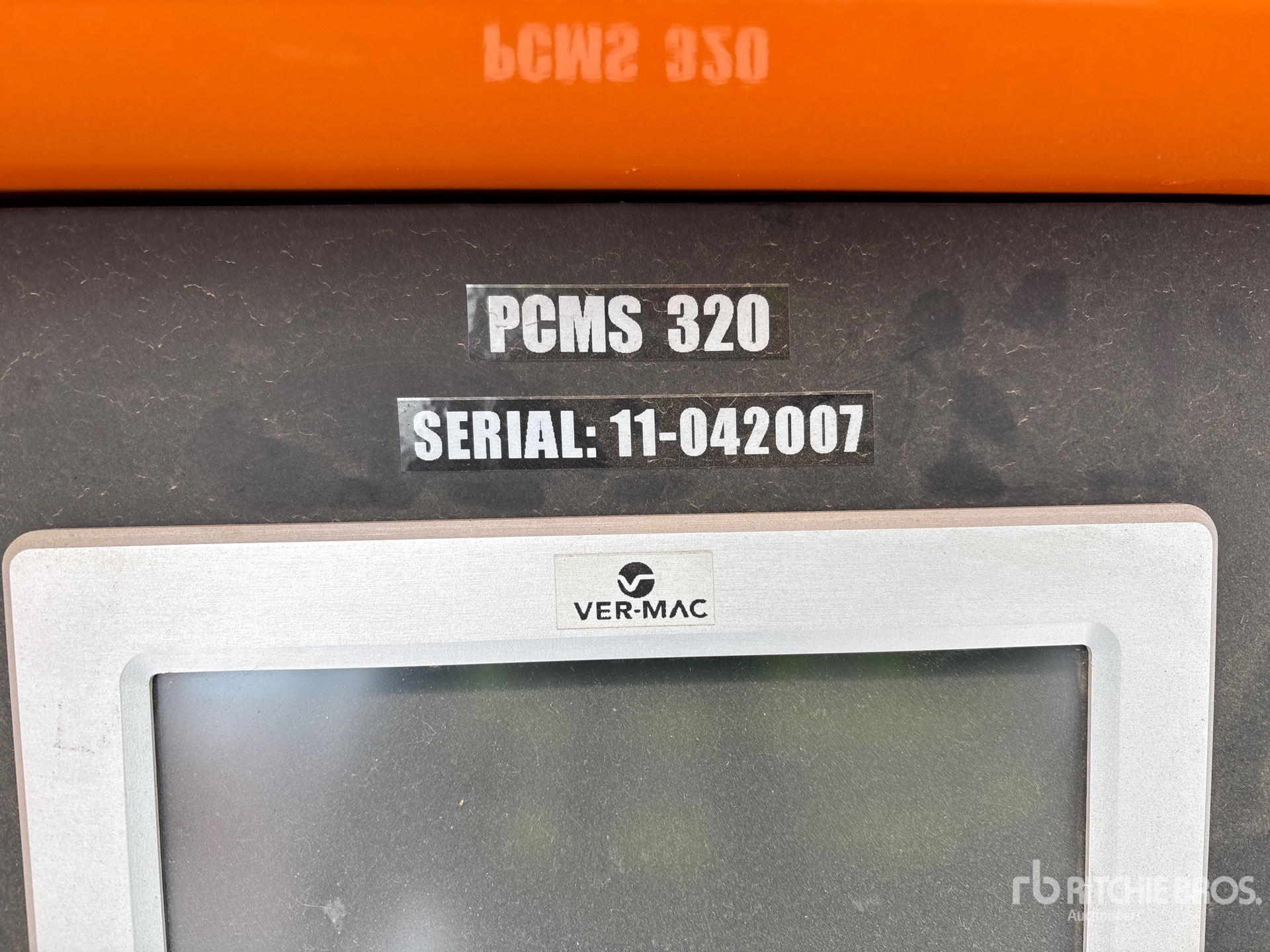 General Appearance with Seriennummer / FIN