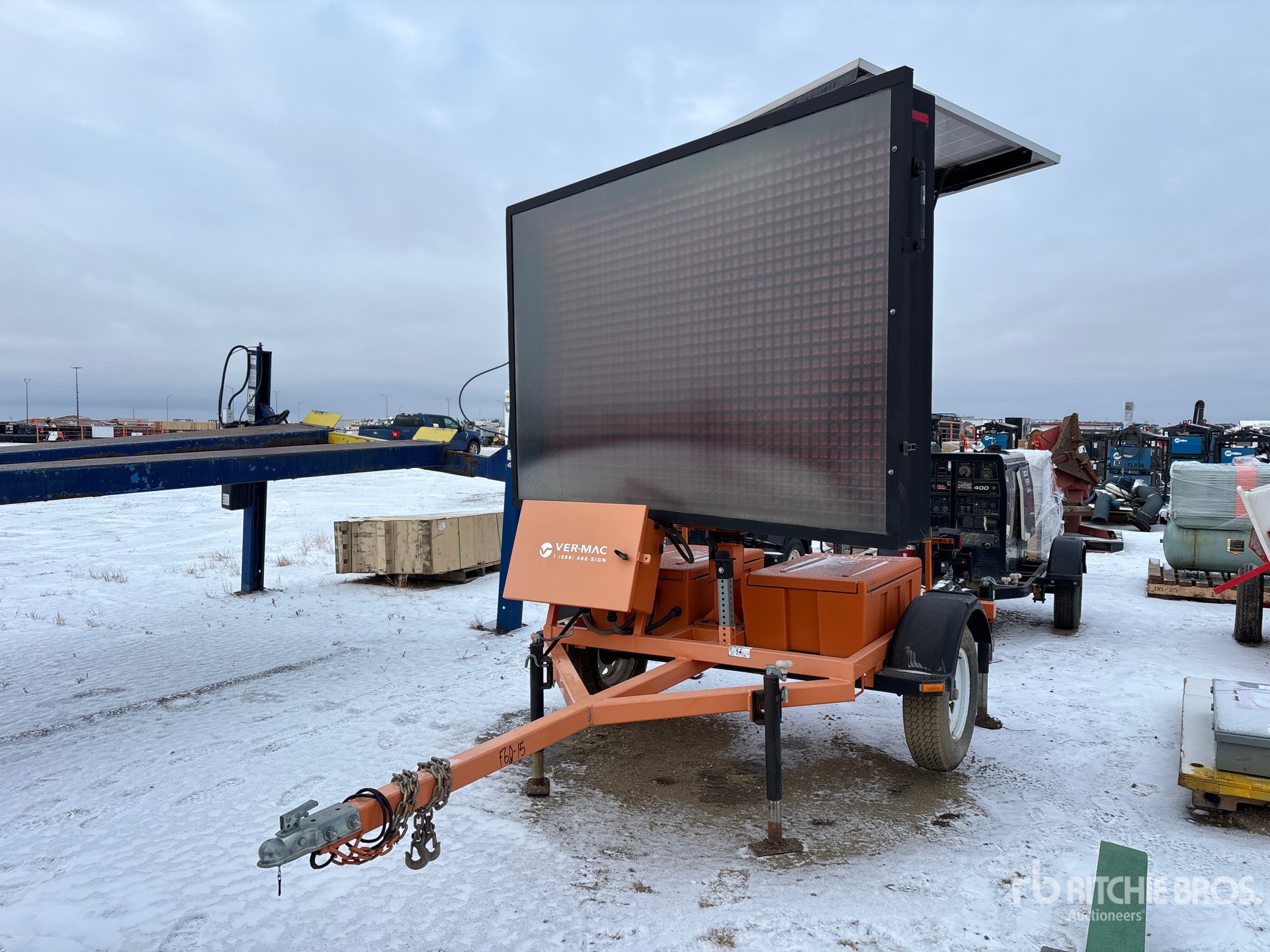 General Appearance with Bild, Ecke vorne links