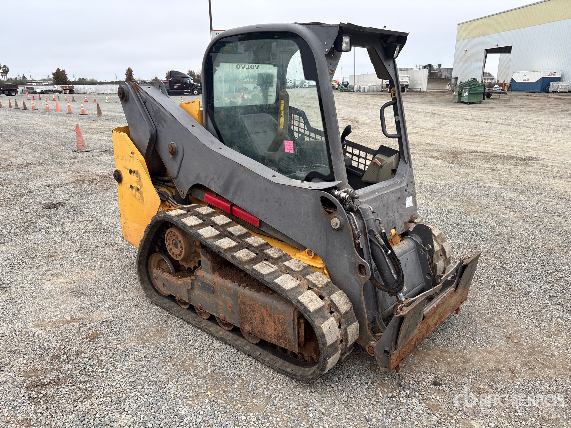 Aspect général with Image, coin avant droit