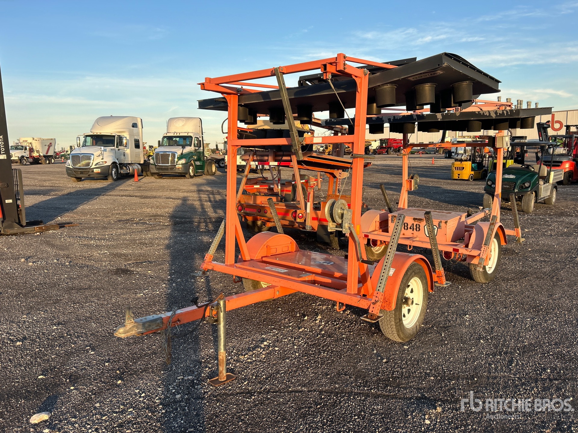 General Appearance with Picture, Left Front Corner