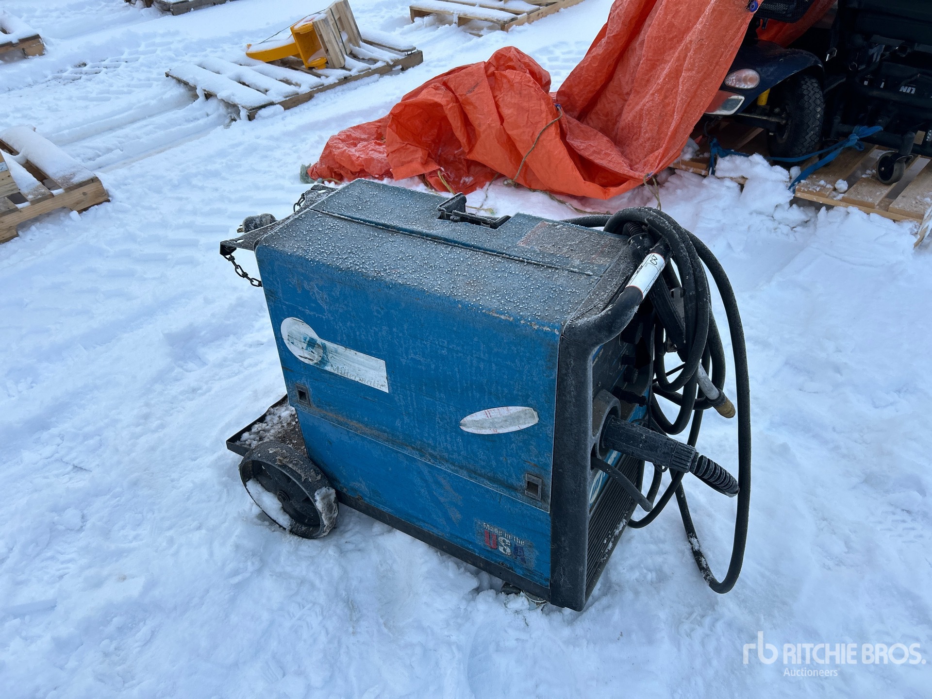 General Appearance with Image, coin arrière droit