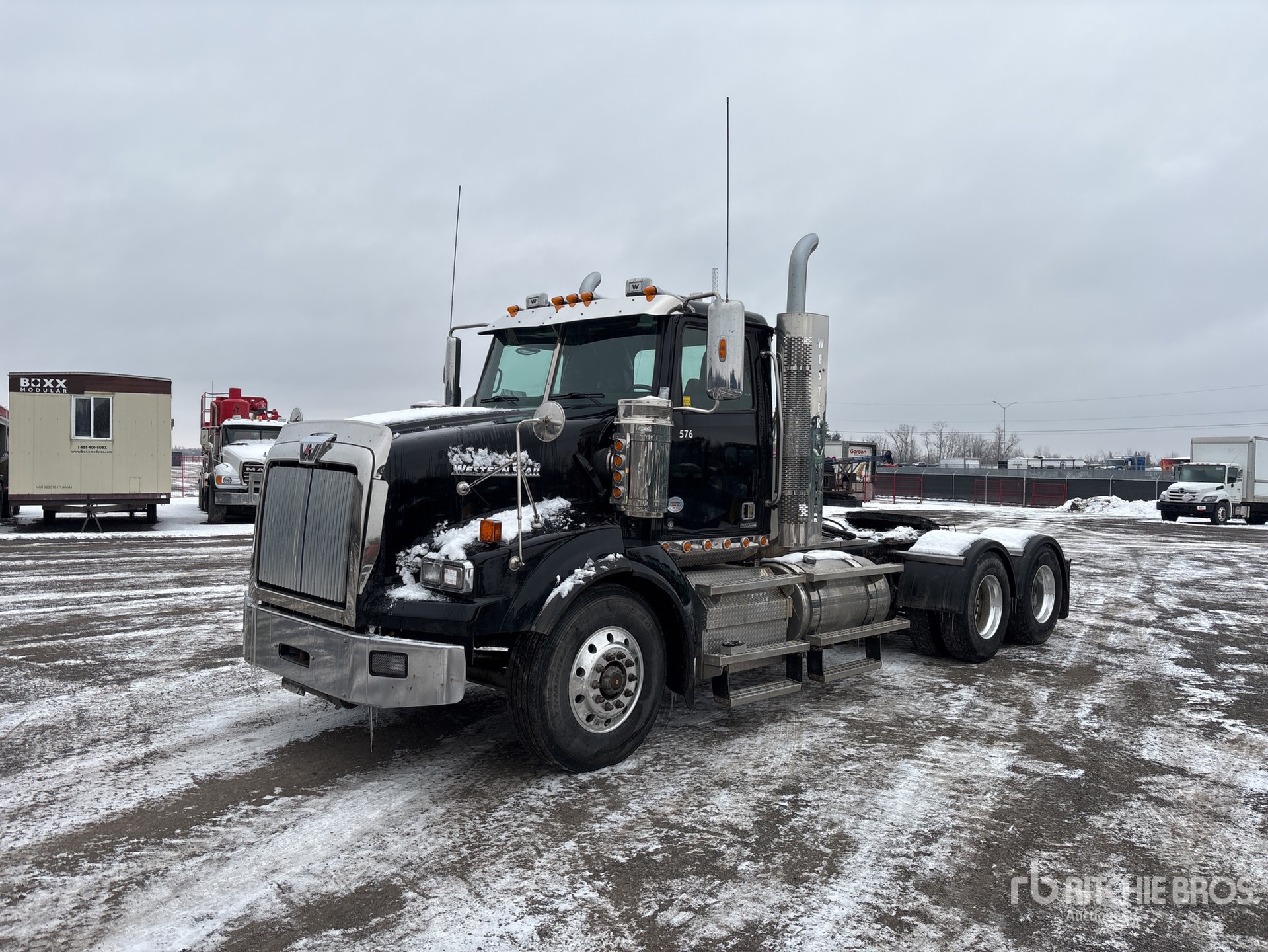 General Appearance with Imagen: esquina delantera izquierda