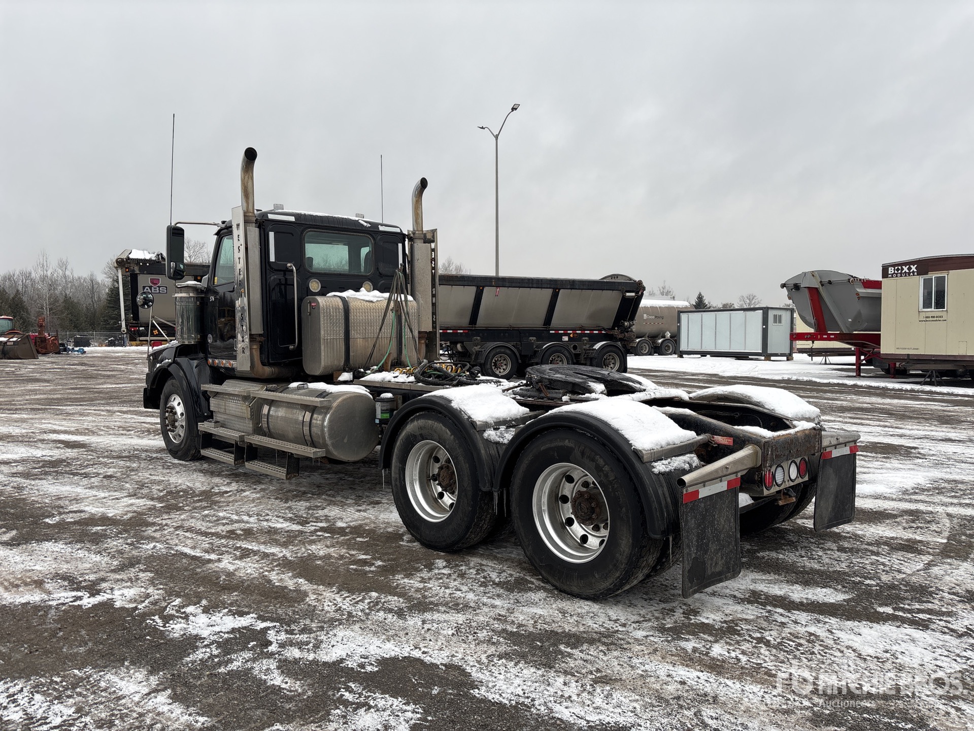 General Appearance with Imagen: esquina trasera izquierda