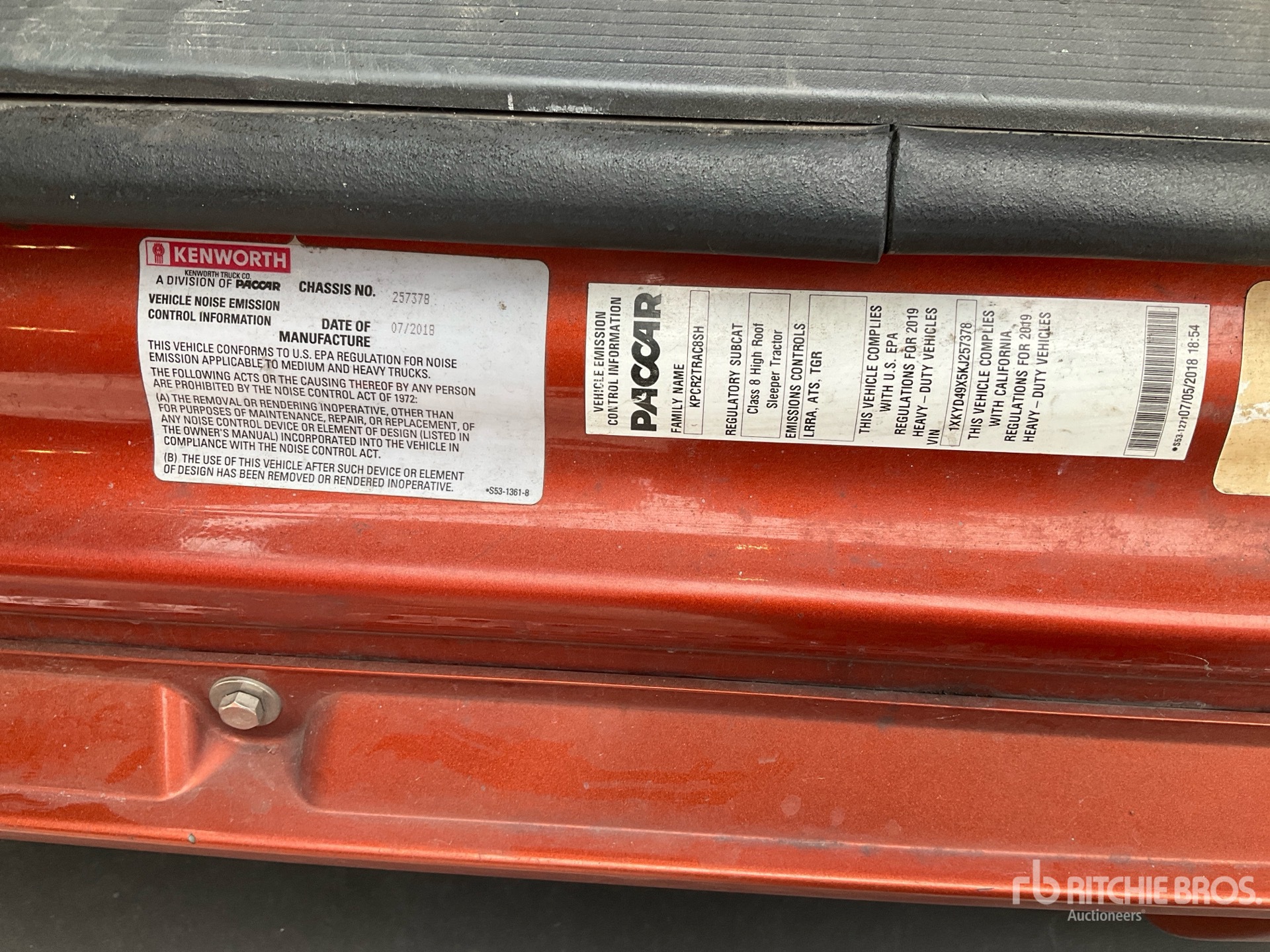 General Appearance with Serial Number / VIN