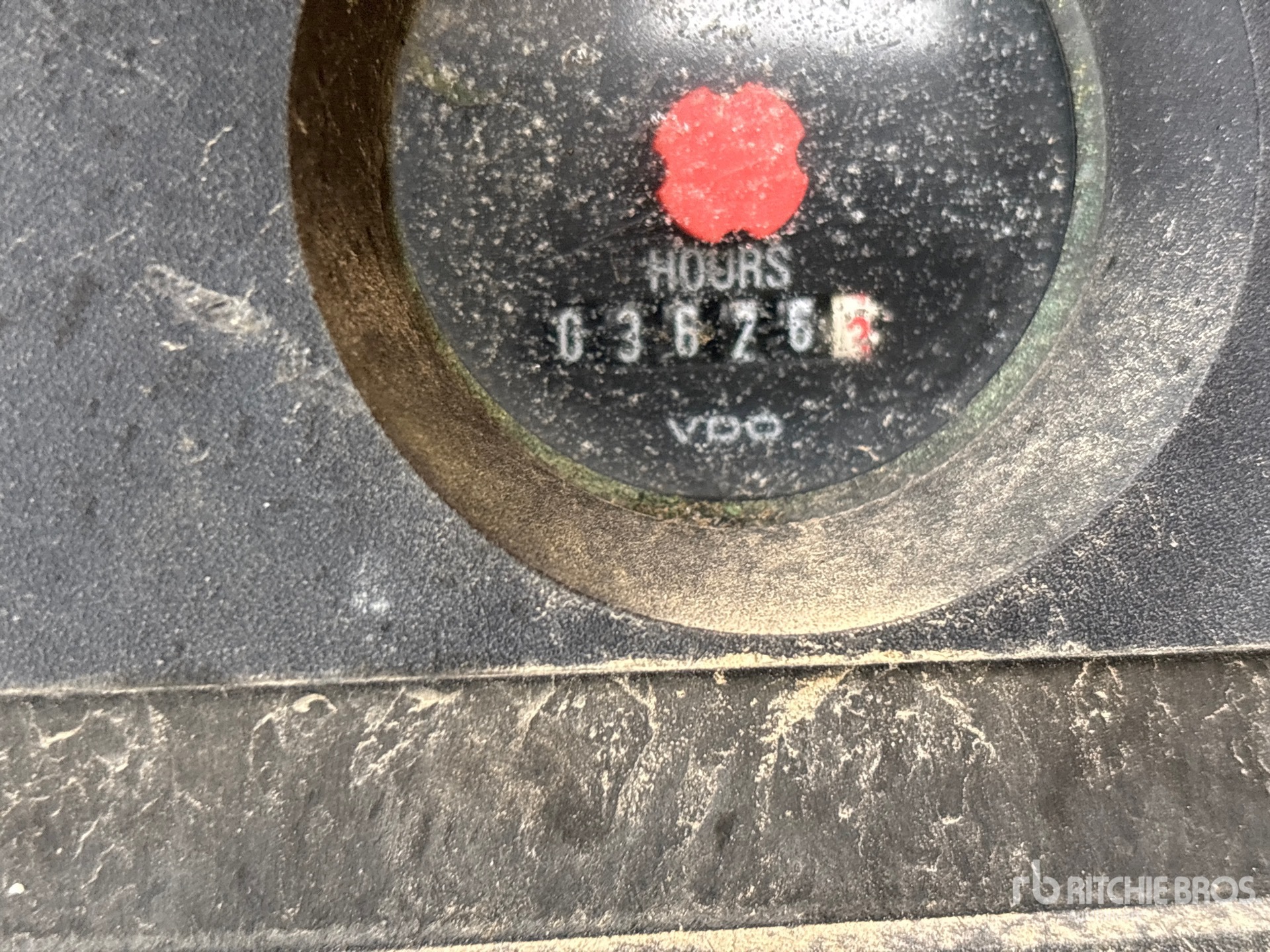 General Appearance with Hour Meter / Odometer