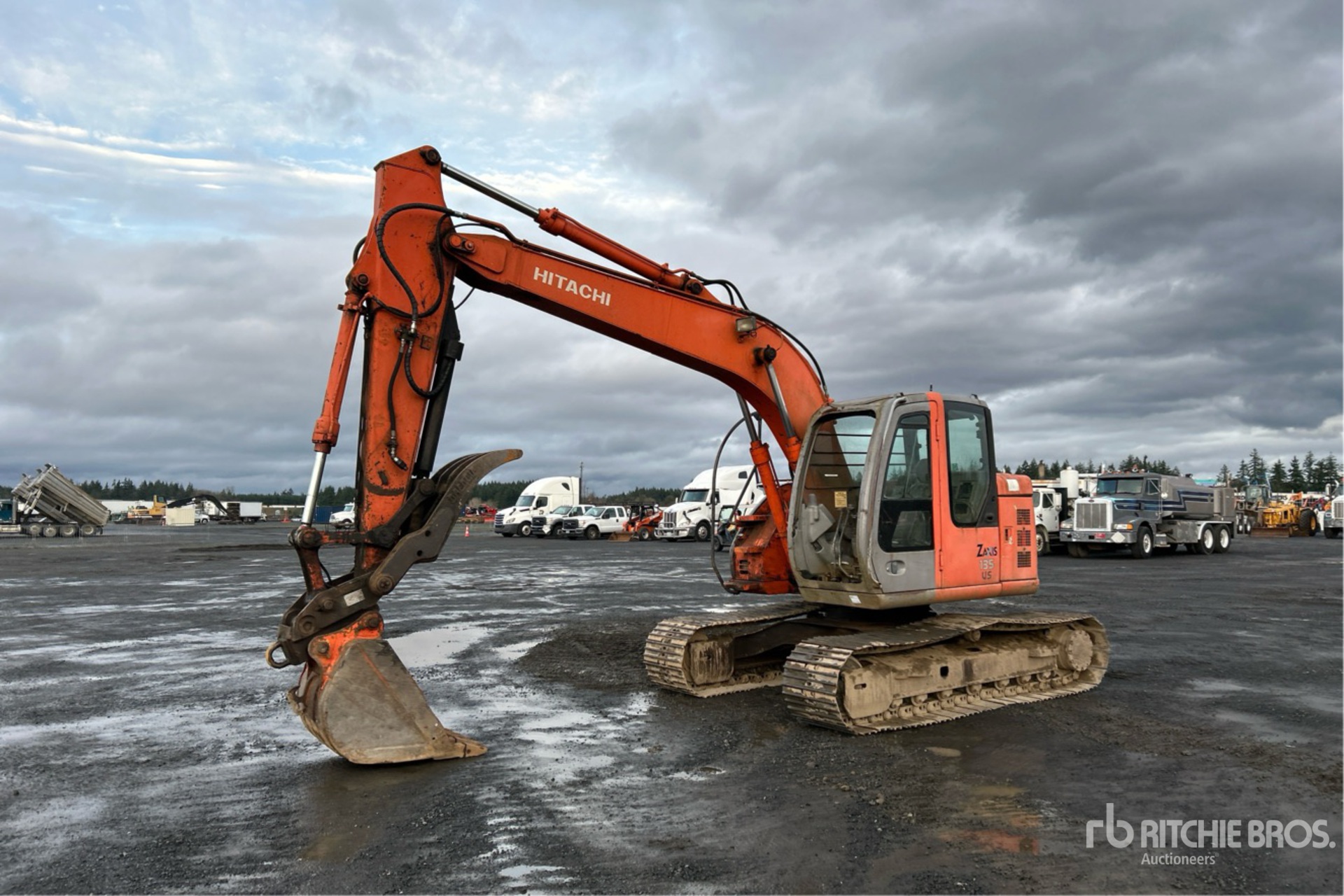 General Appearance with Picture, Left Front Corner