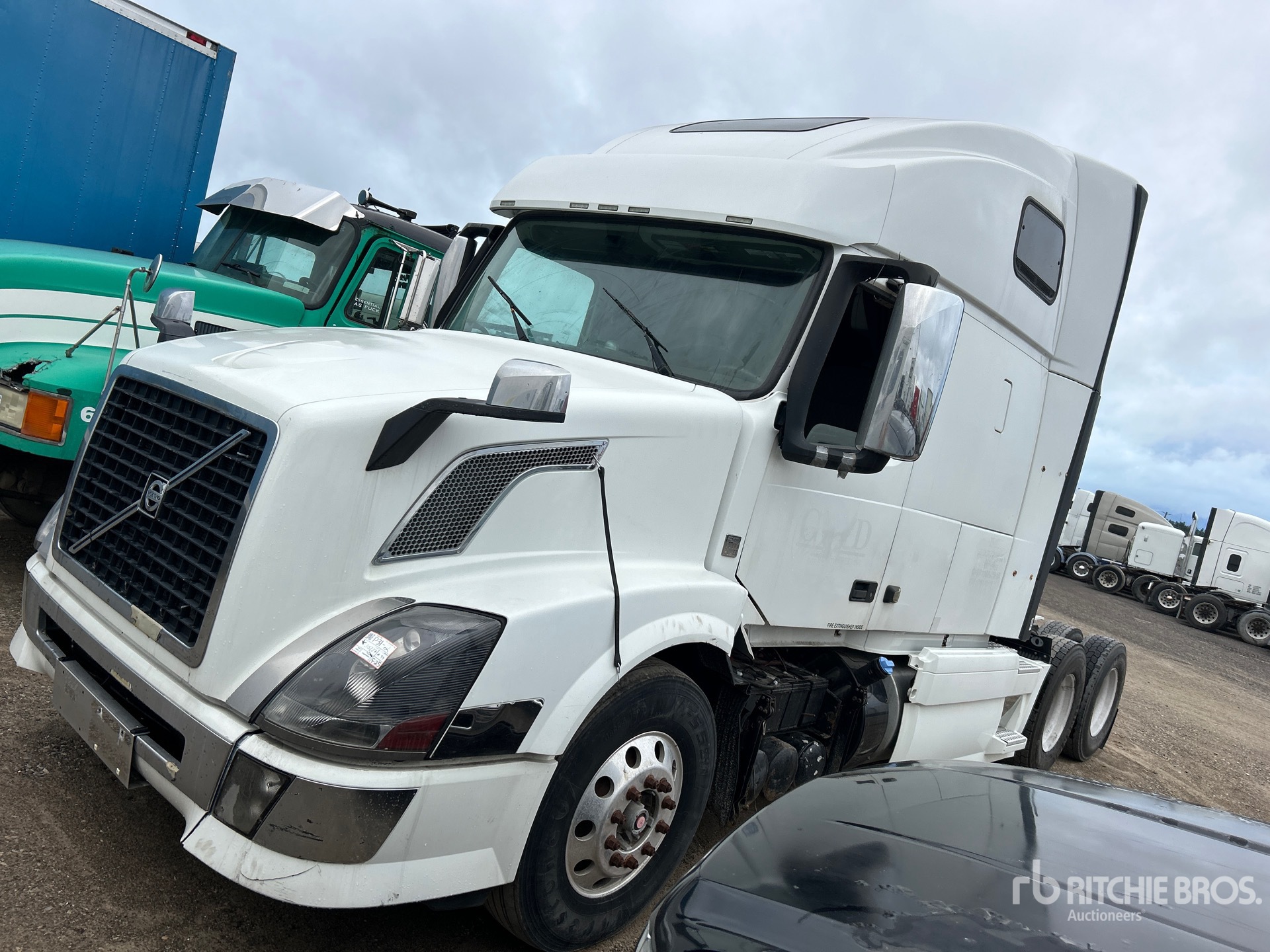 Aspect général with Image, coin avant gauche