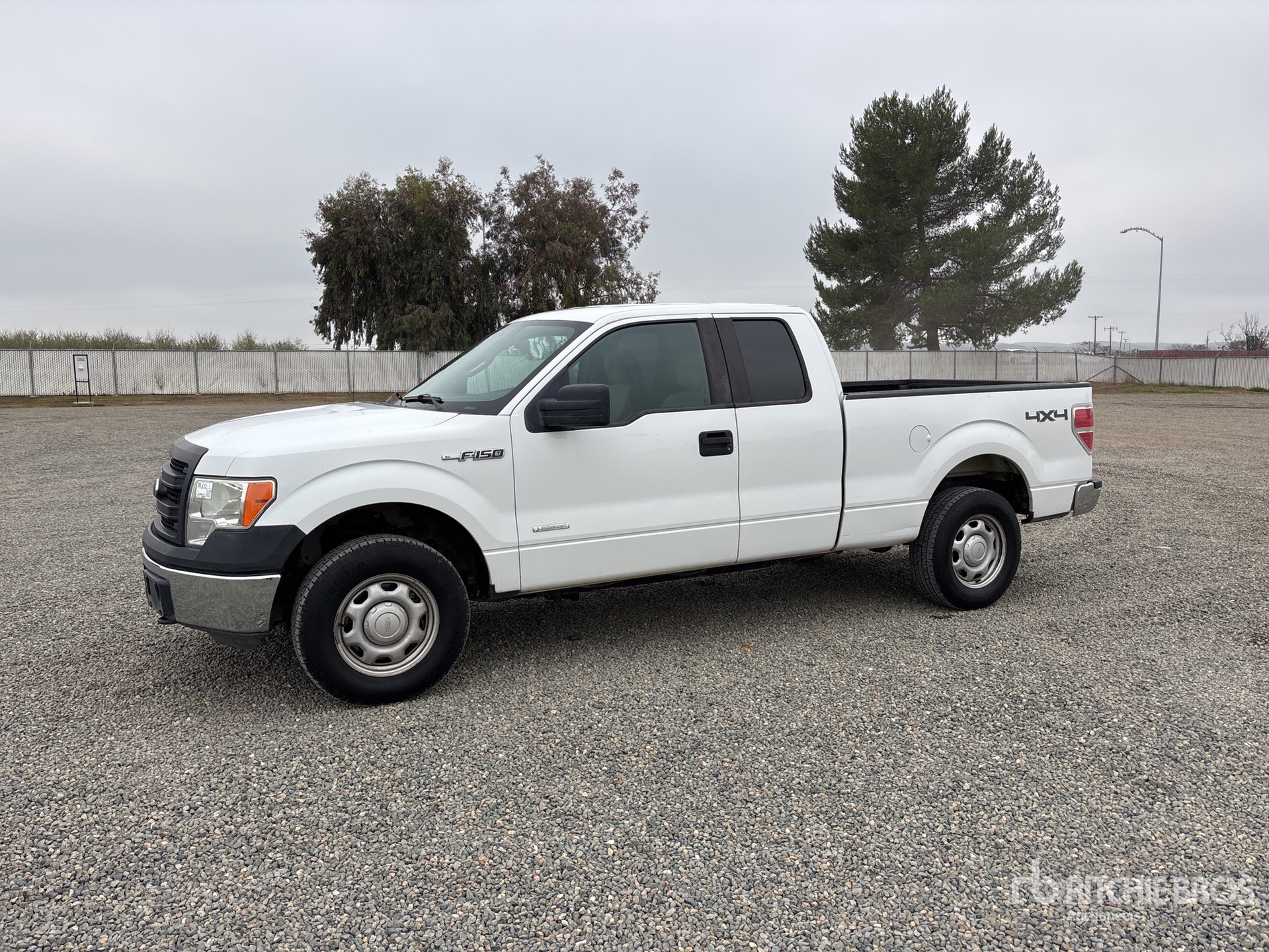 General Appearance with Featured Photo