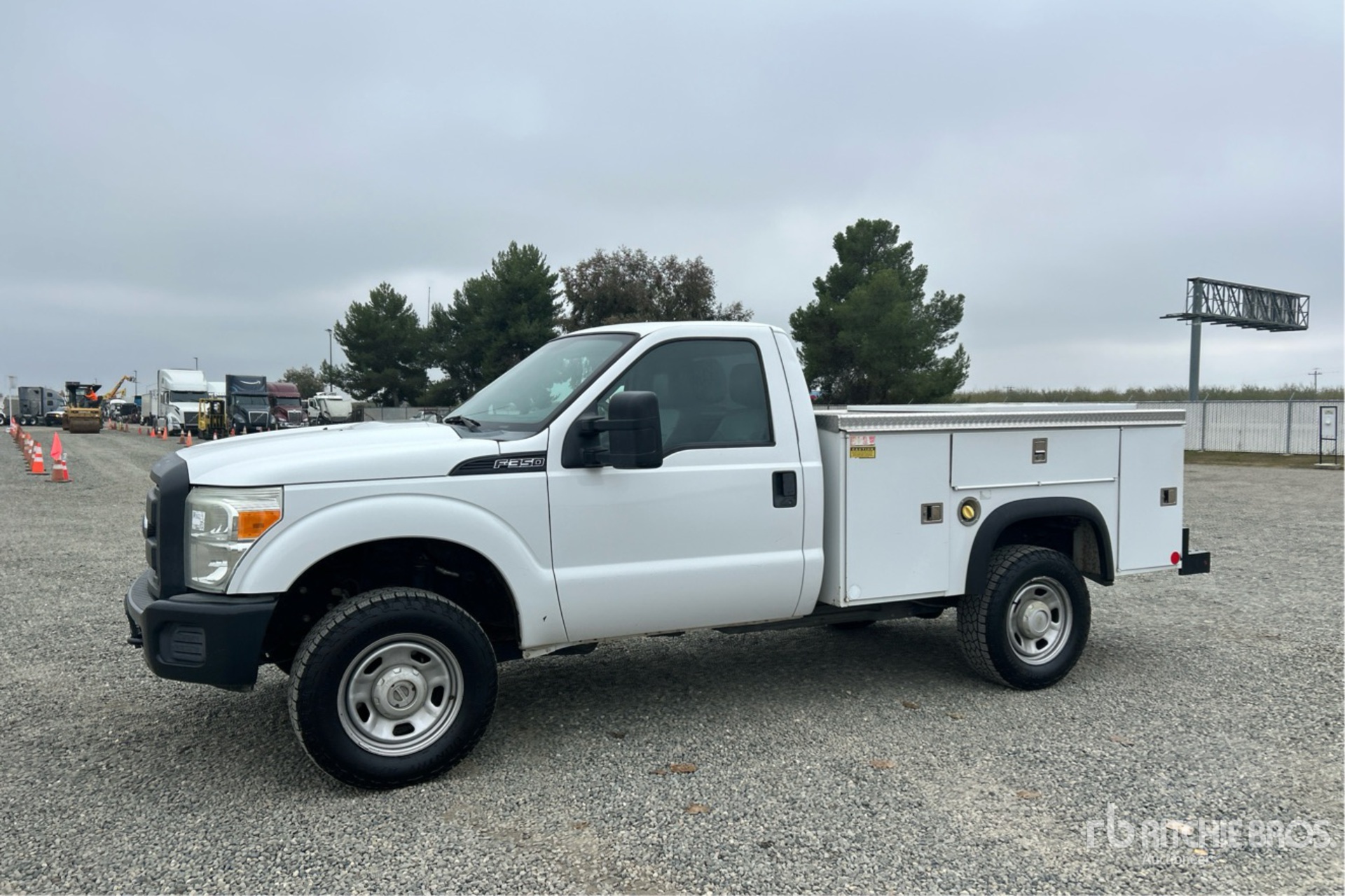 General Appearance with Picture, Left Front Corner