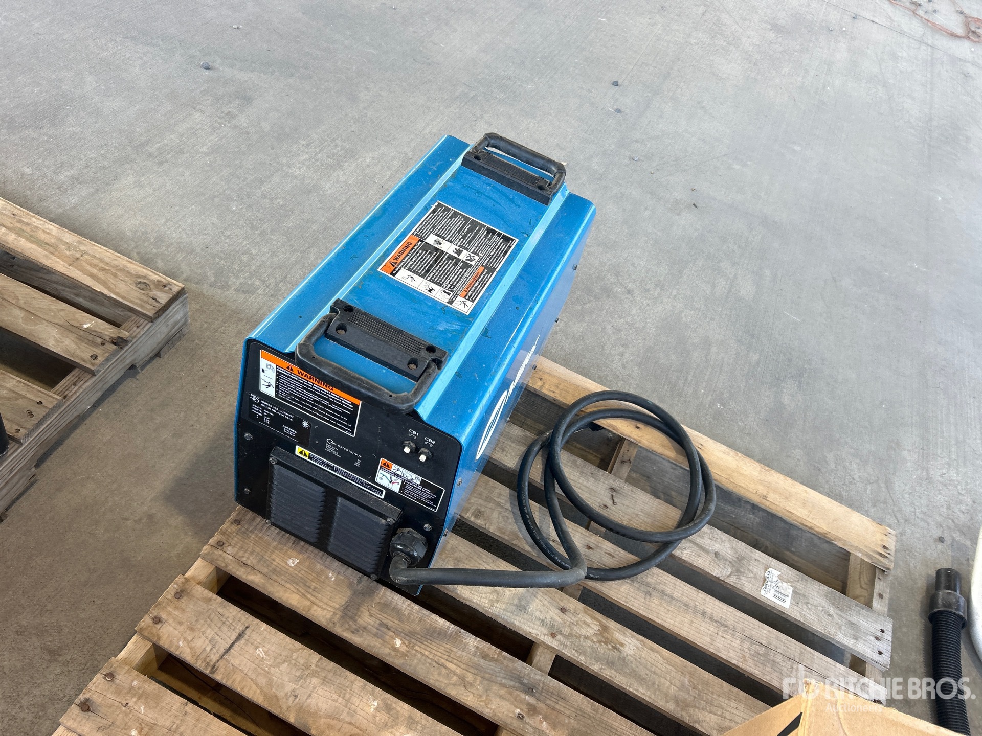 General Appearance with Image, coin arrière droit