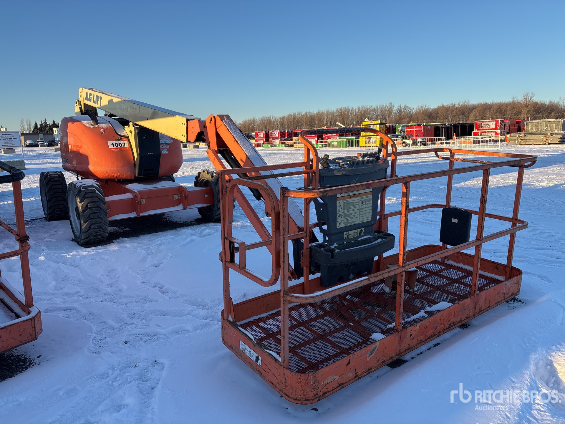 General Appearance with Picture, Right Front Corner