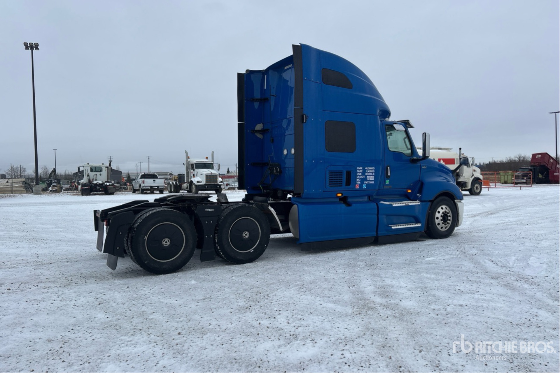 General Appearance with Picture, Right Rear Corner