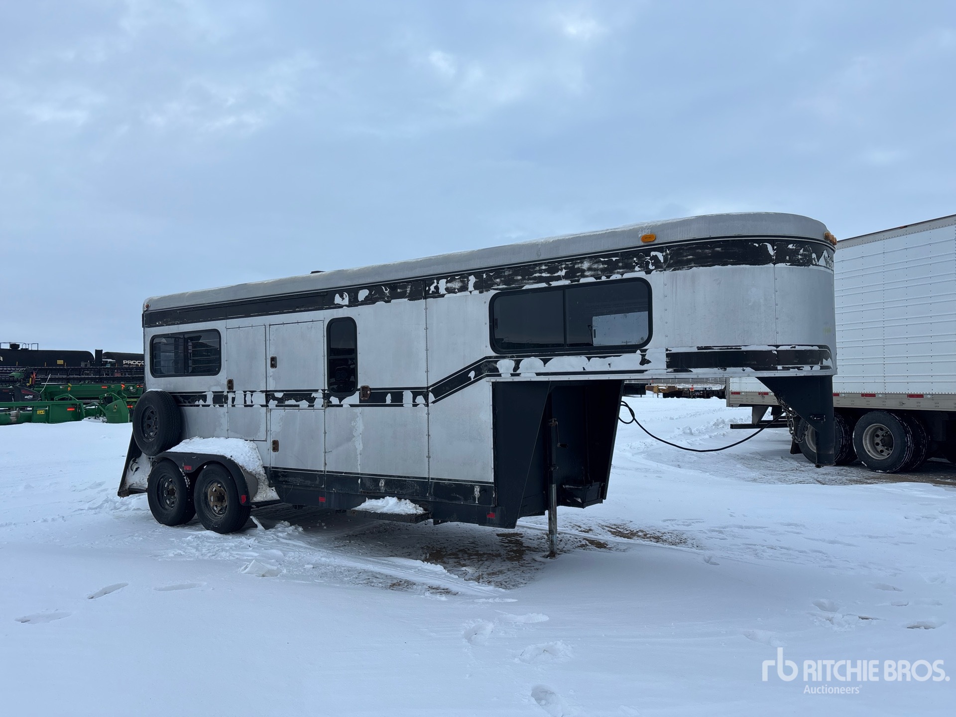 General Appearance with Zdjęcie, prawy górny róg