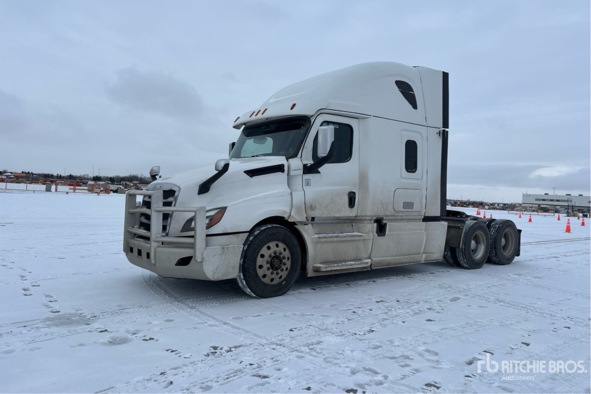 General Appearance with Picture, Left Front Corner