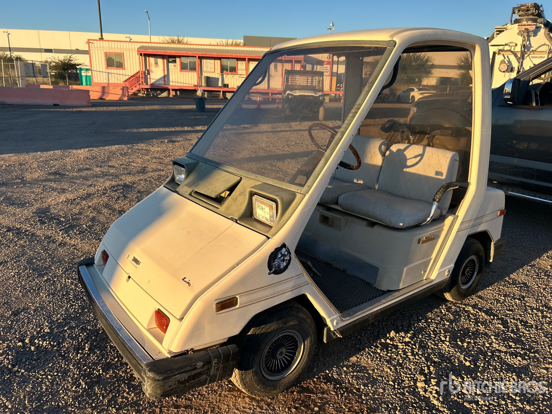 General Appearance with Picture, Left Front Corner