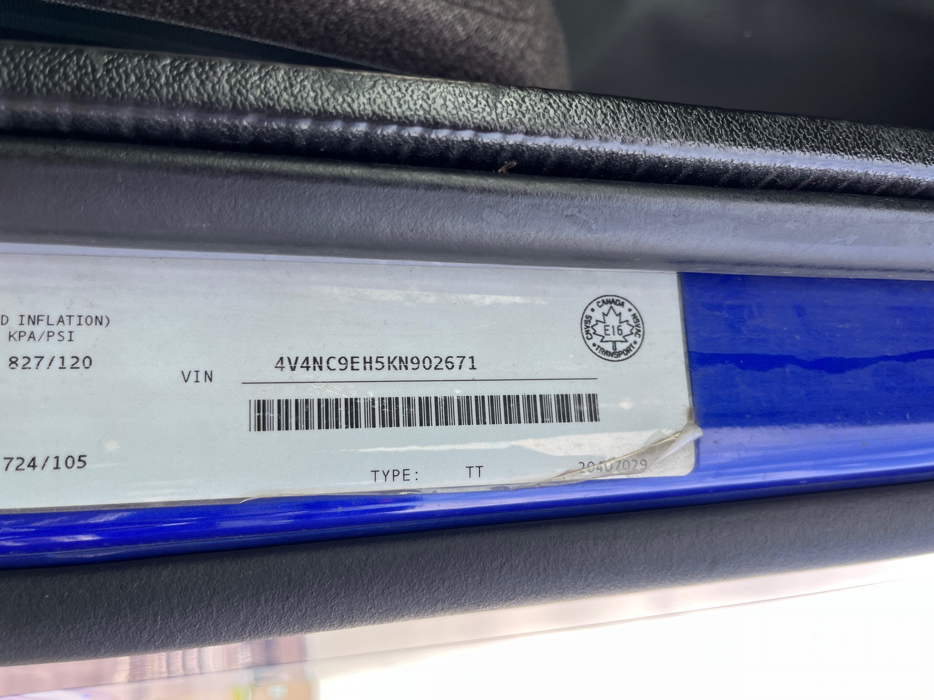 General Appearance with Serial Number / VIN