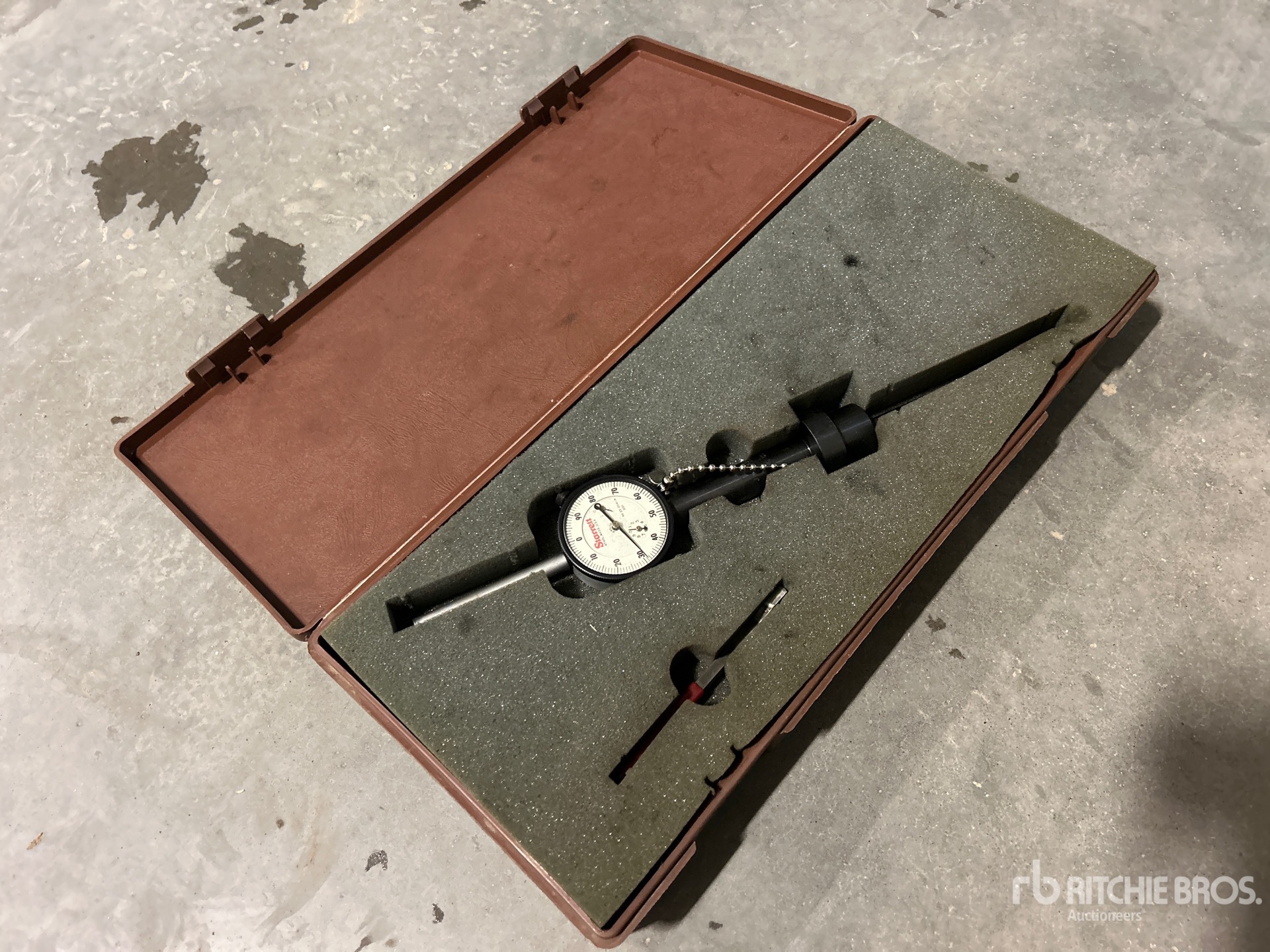 General Appearance with Foto, angolo anteriore sinistro