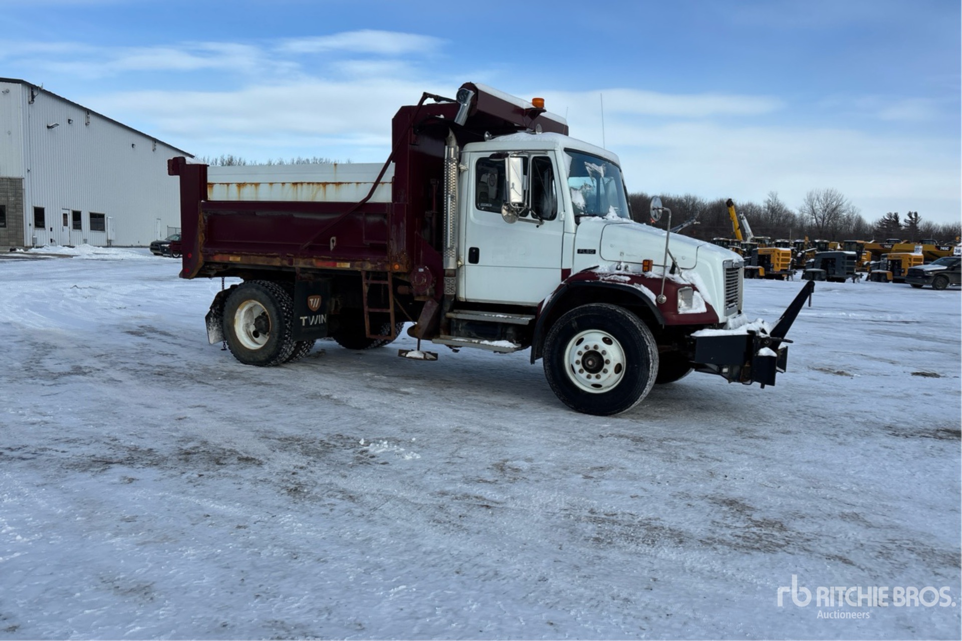 General Appearance with Bild, Ecke vorne rechts