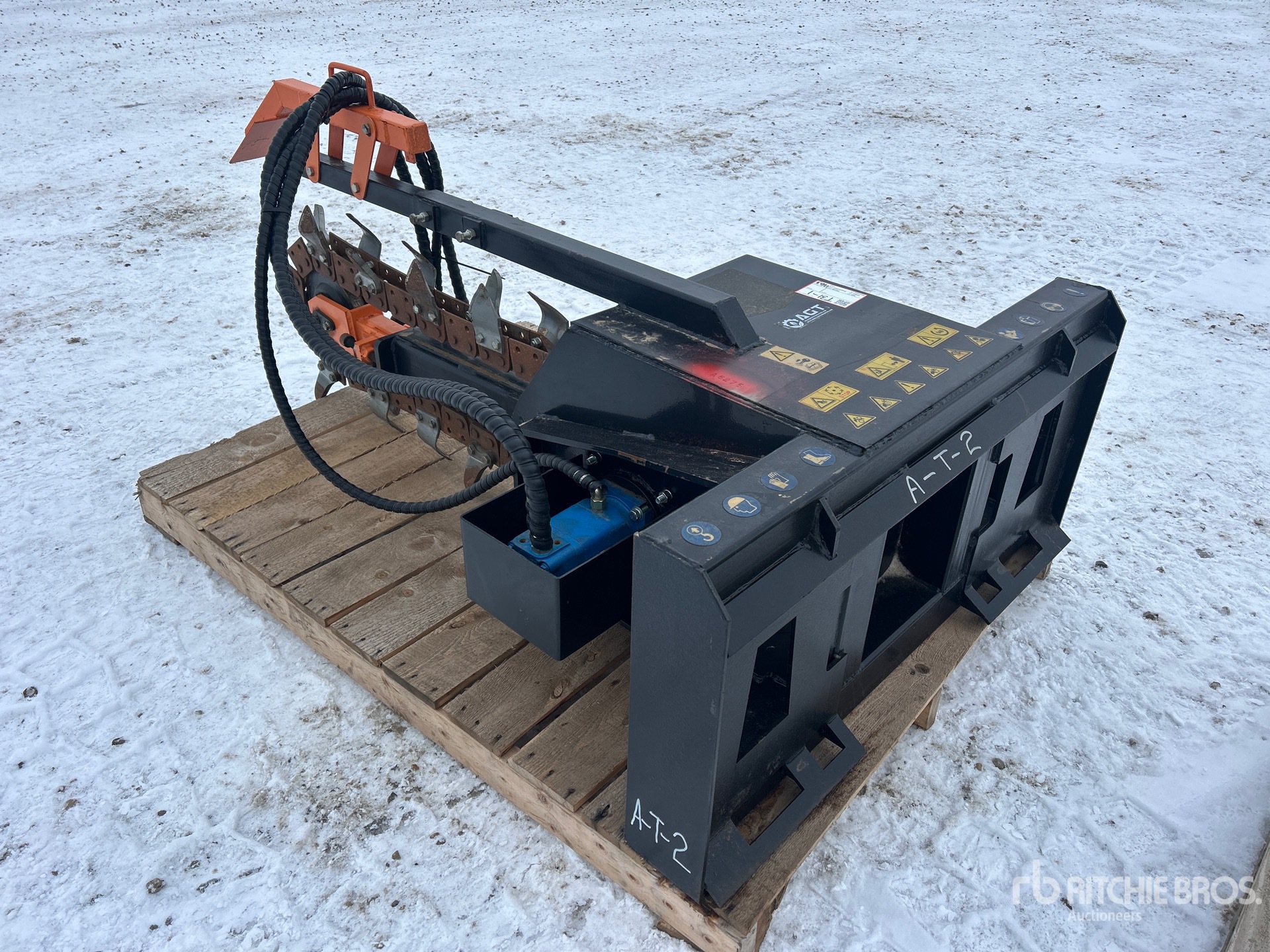 General Appearance with Foto, angolo posteriore sinistro