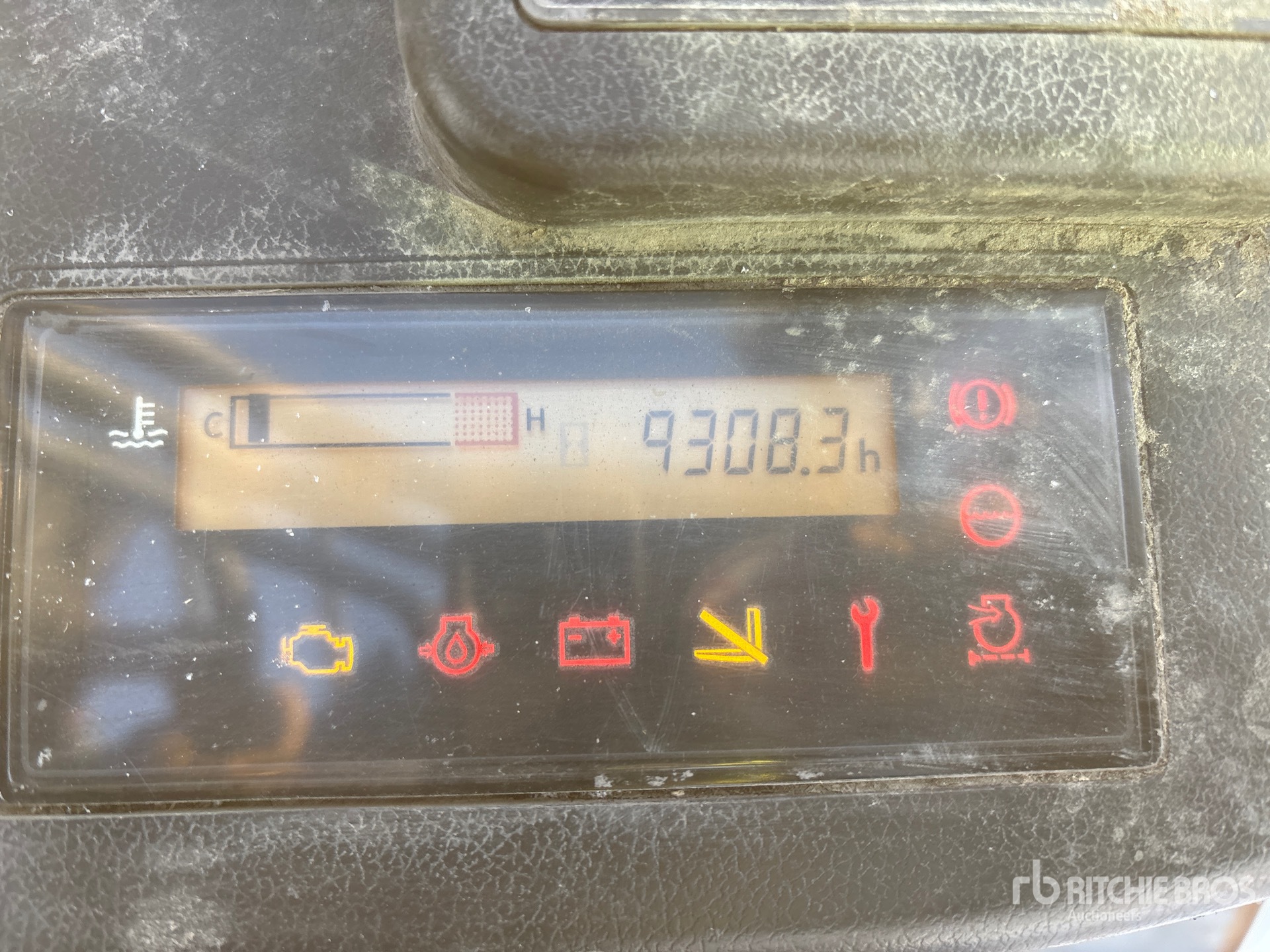 General Appearance with Hour Meter / Odometer