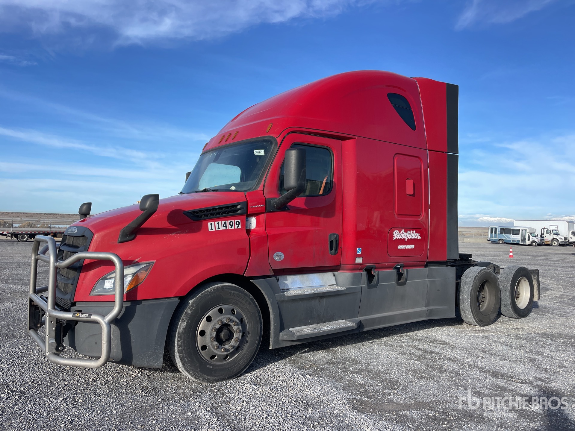 General Appearance with Bild, Ecke vorne links