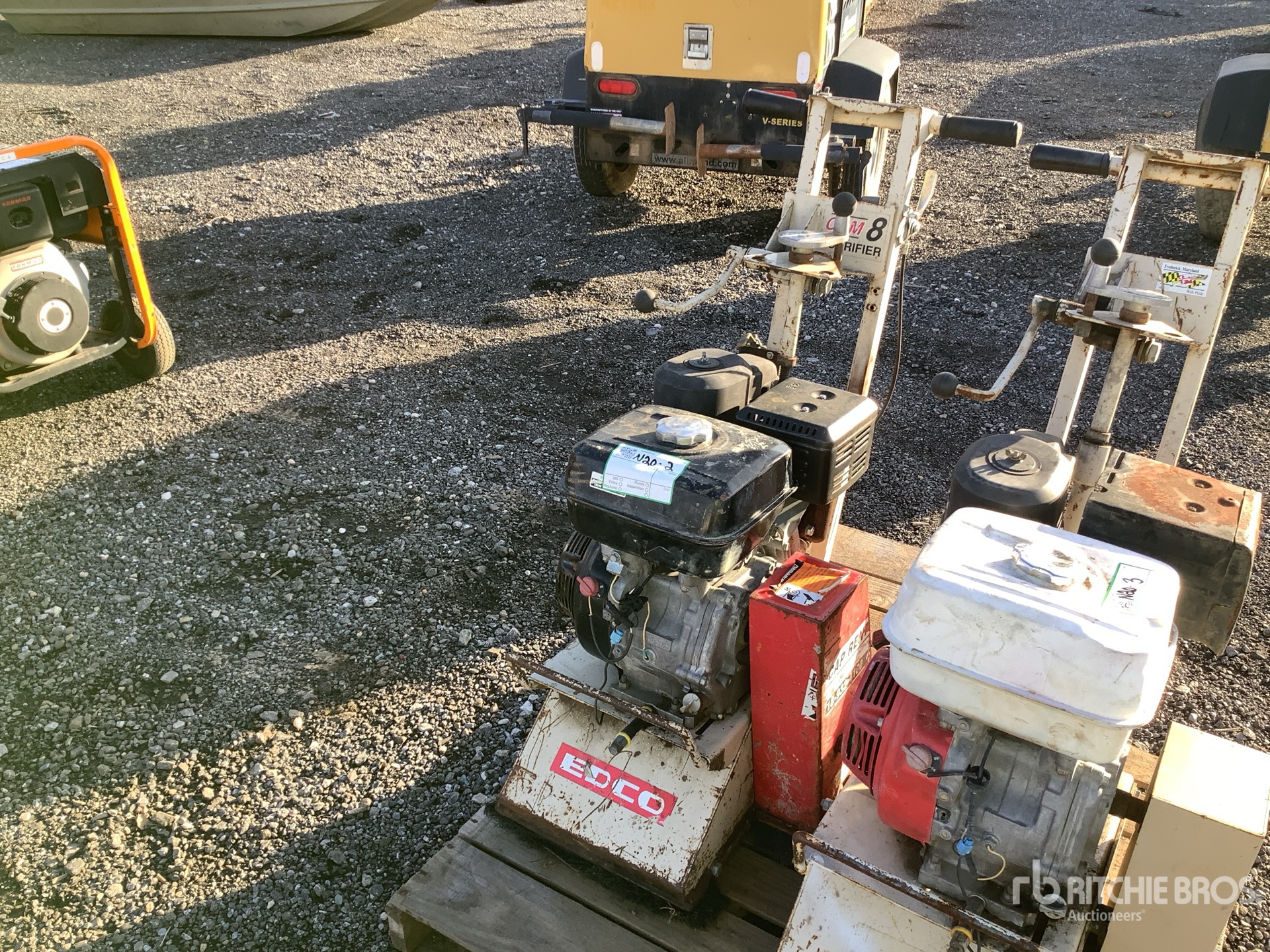 General Appearance with Featured Photo