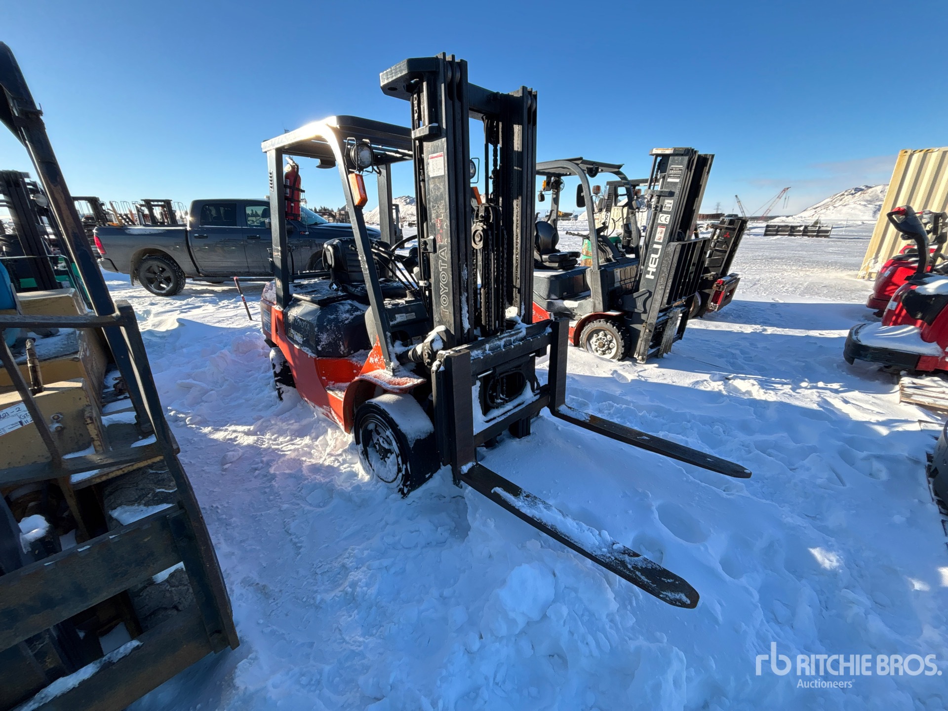 General Appearance with Picture, Left Front Corner