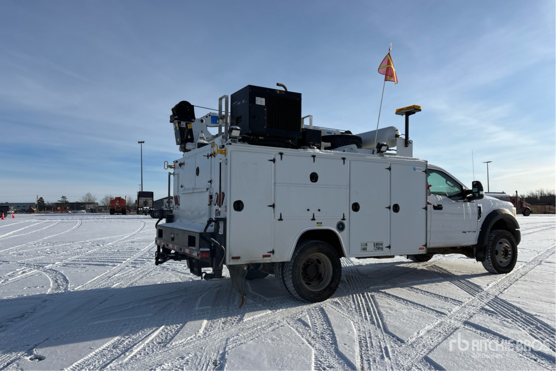 General Appearance with Picture, Right Rear Corner