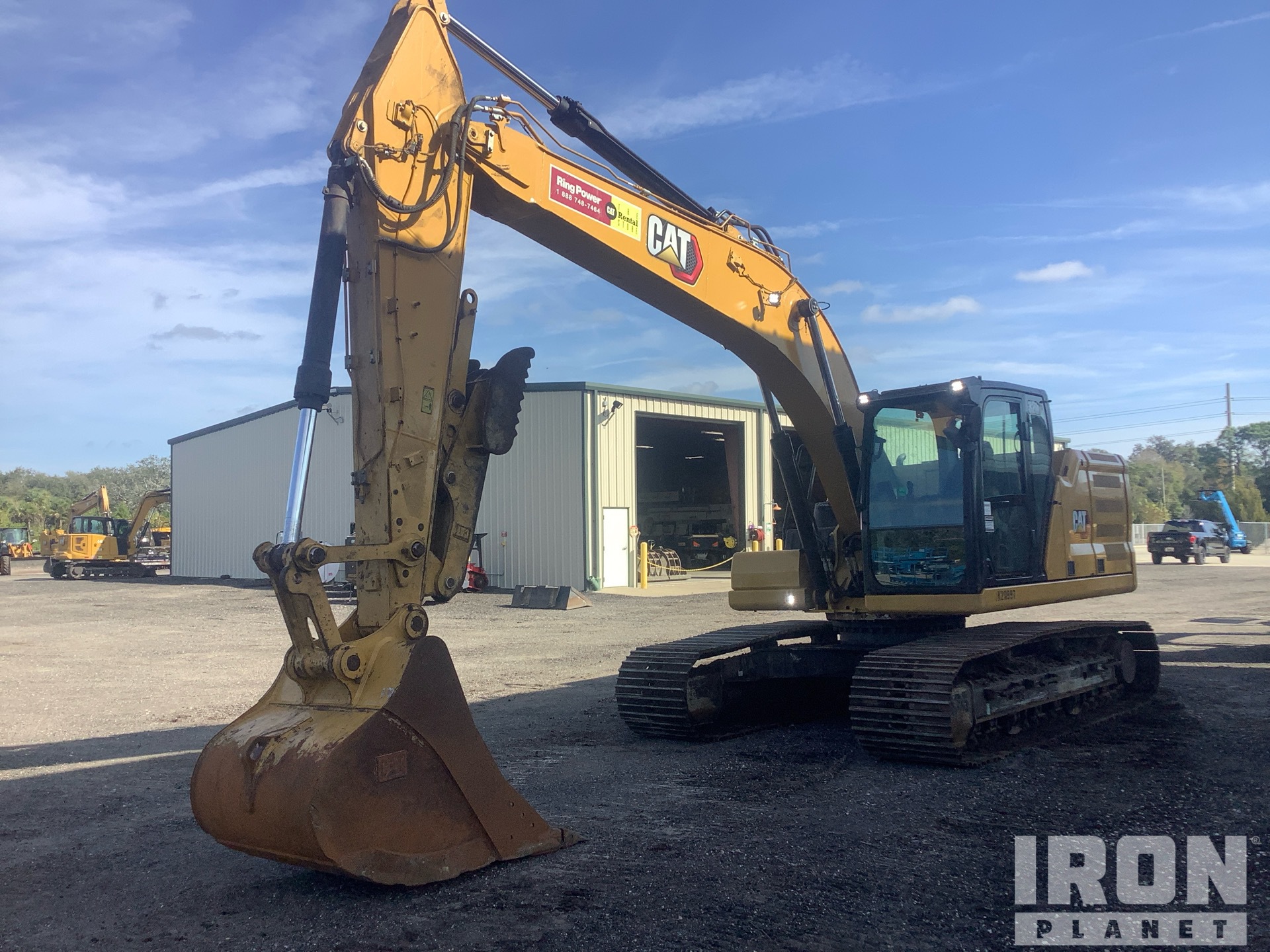 General Appearance with Featured Photo