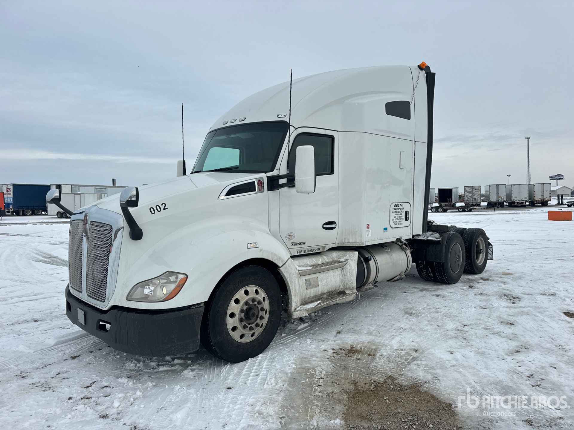 General Appearance with Featured Photo