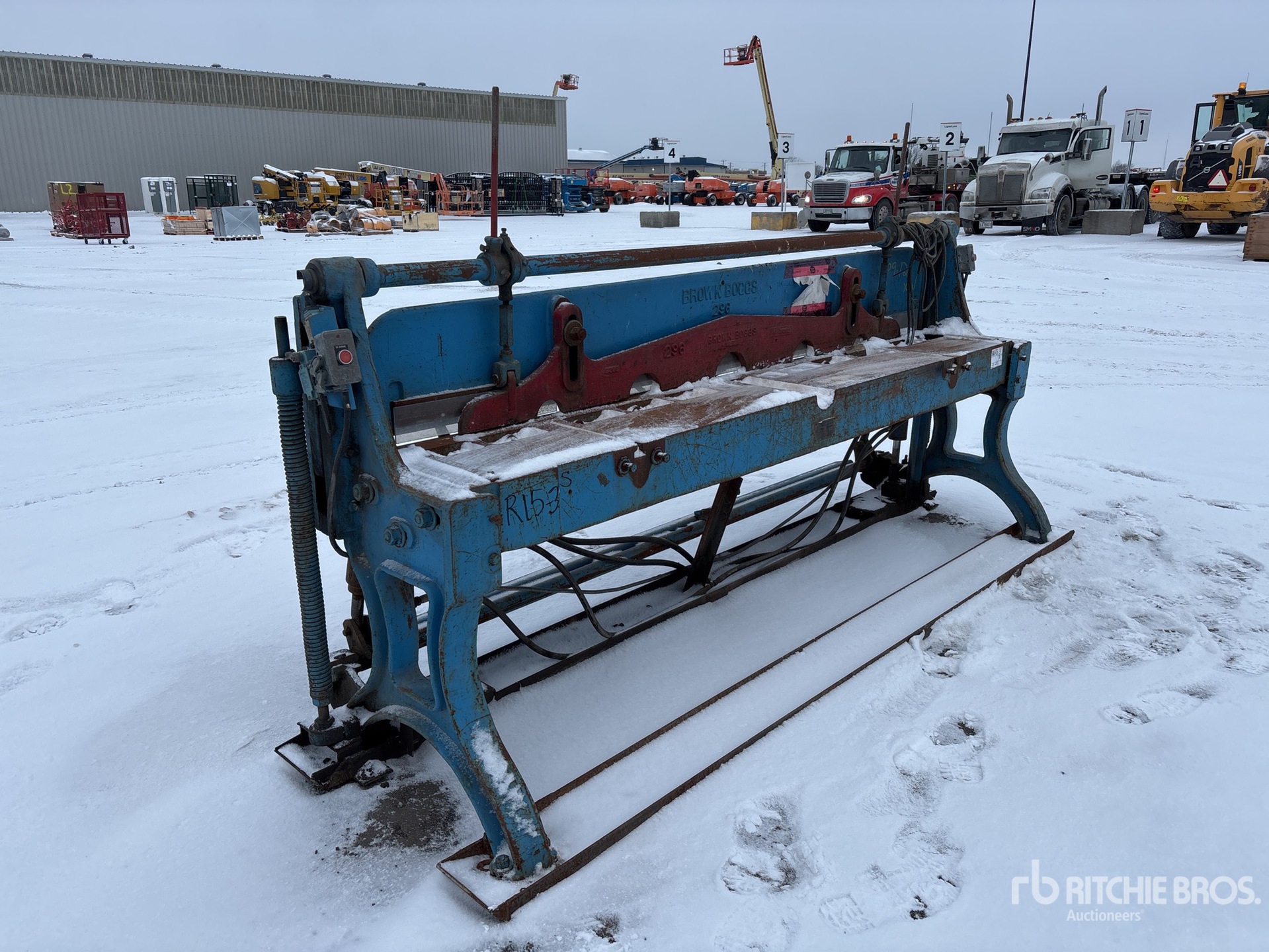 General Appearance with Picture, Right Front Corner