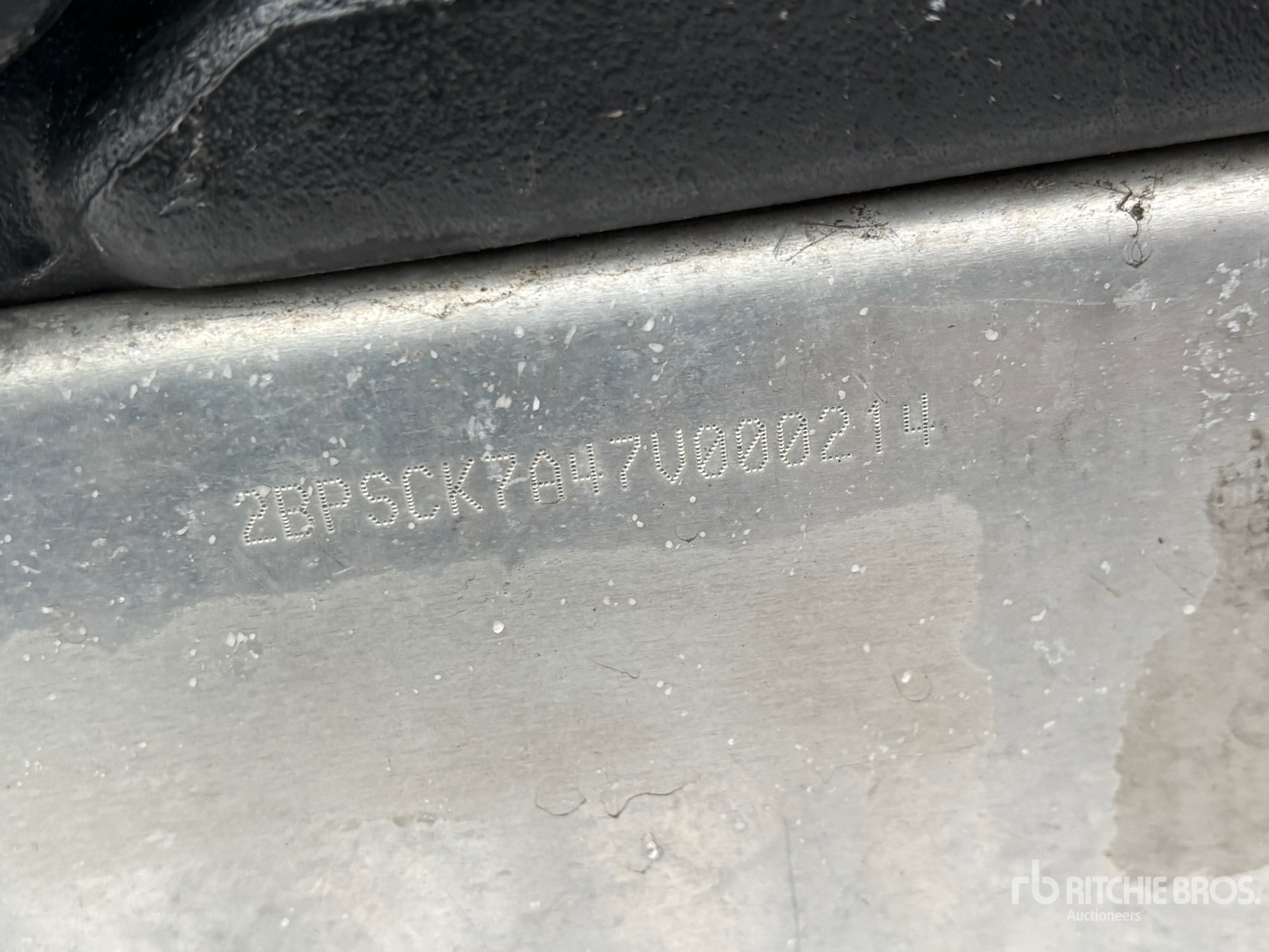 General Appearance with Numéro de série/Numéro d'identification du véhicule automobile