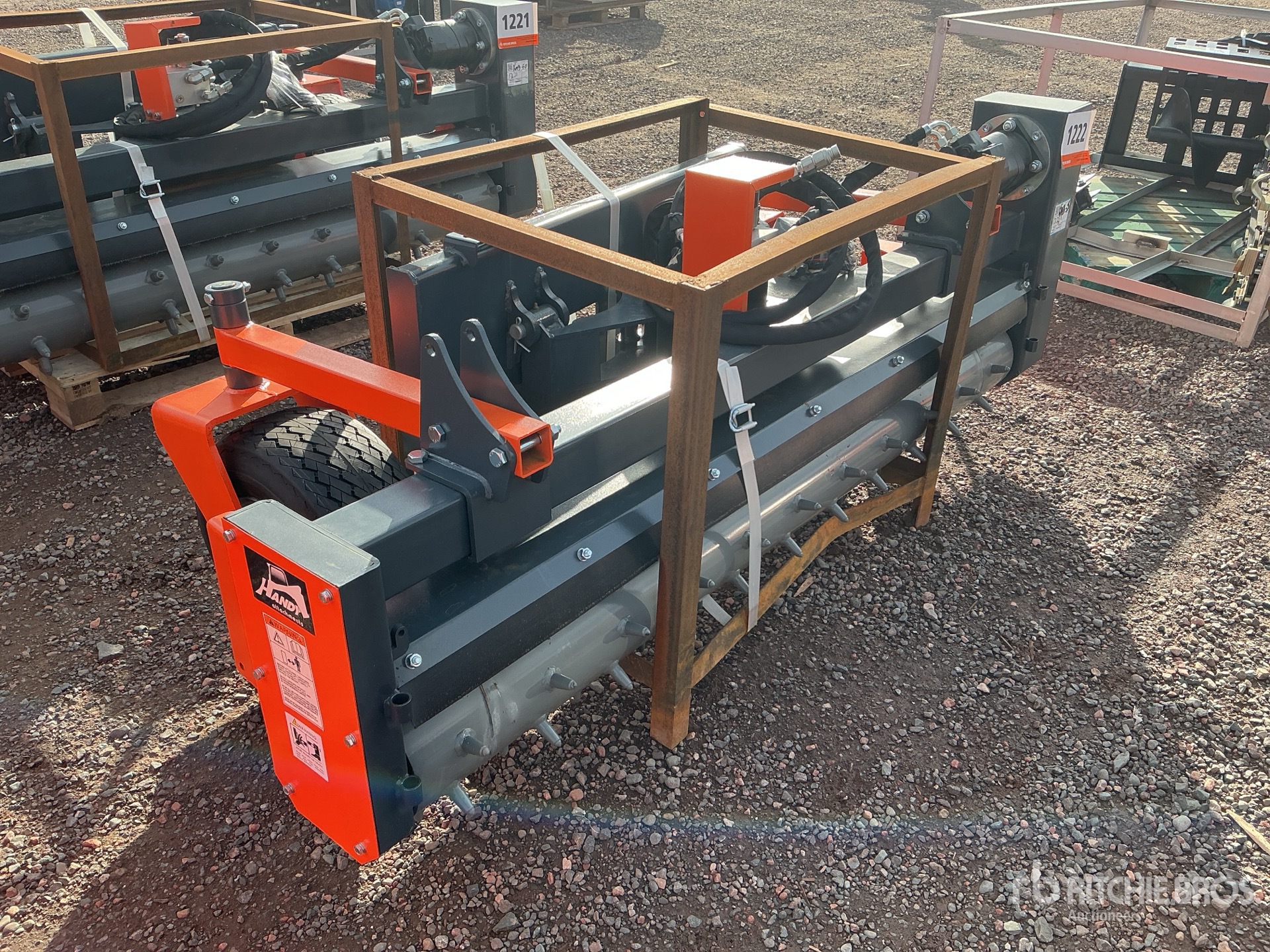 General Appearance with Picture, Right Front Corner