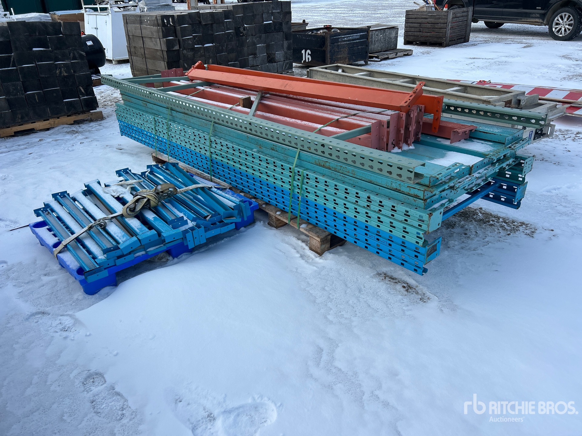 General Appearance with Foto, angolo anteriore sinistro