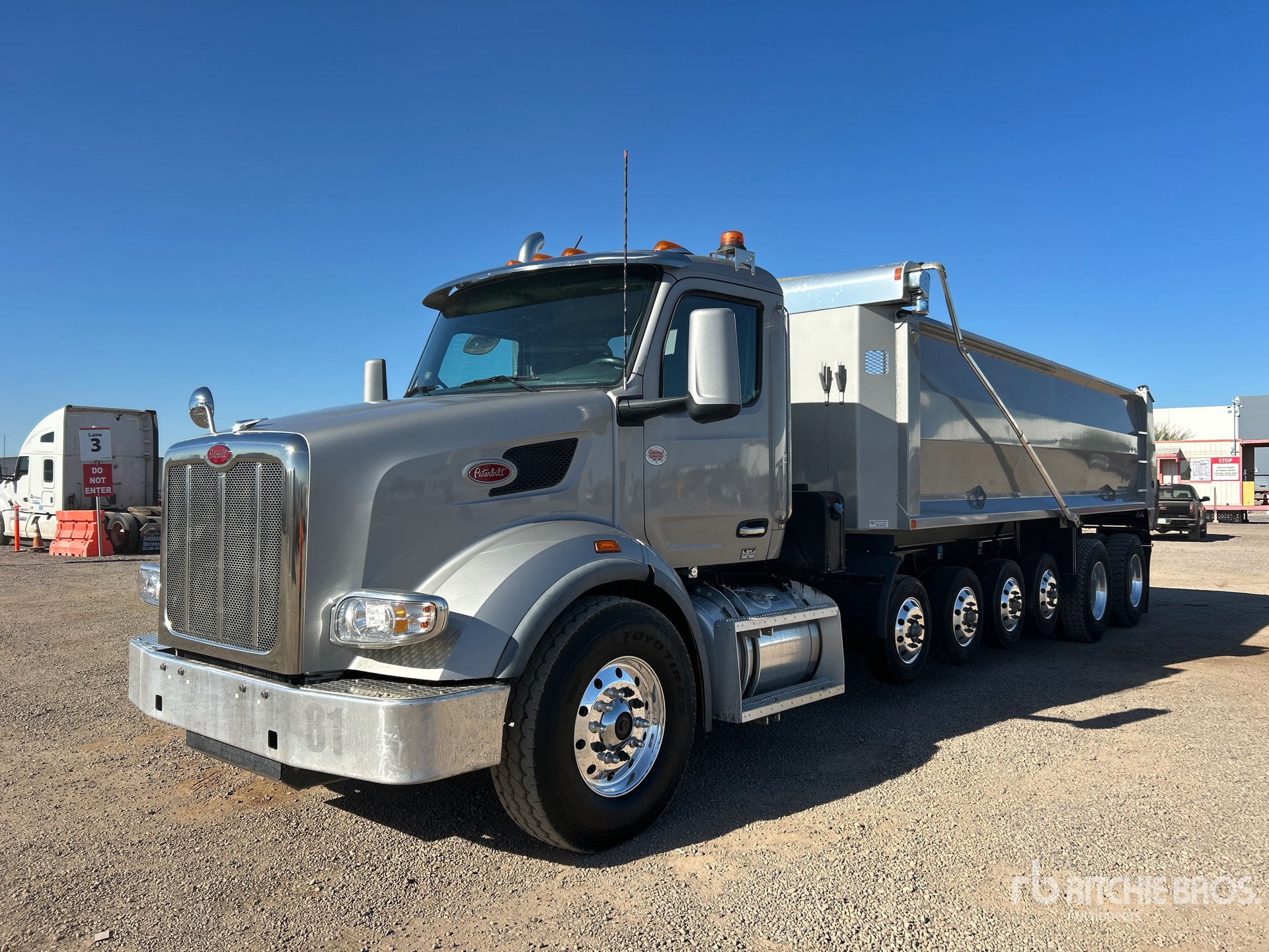 General Appearance with Featured Photo