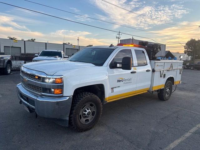 2019 Chevrolet 2500 4x4 Crew Cab Service Truck
