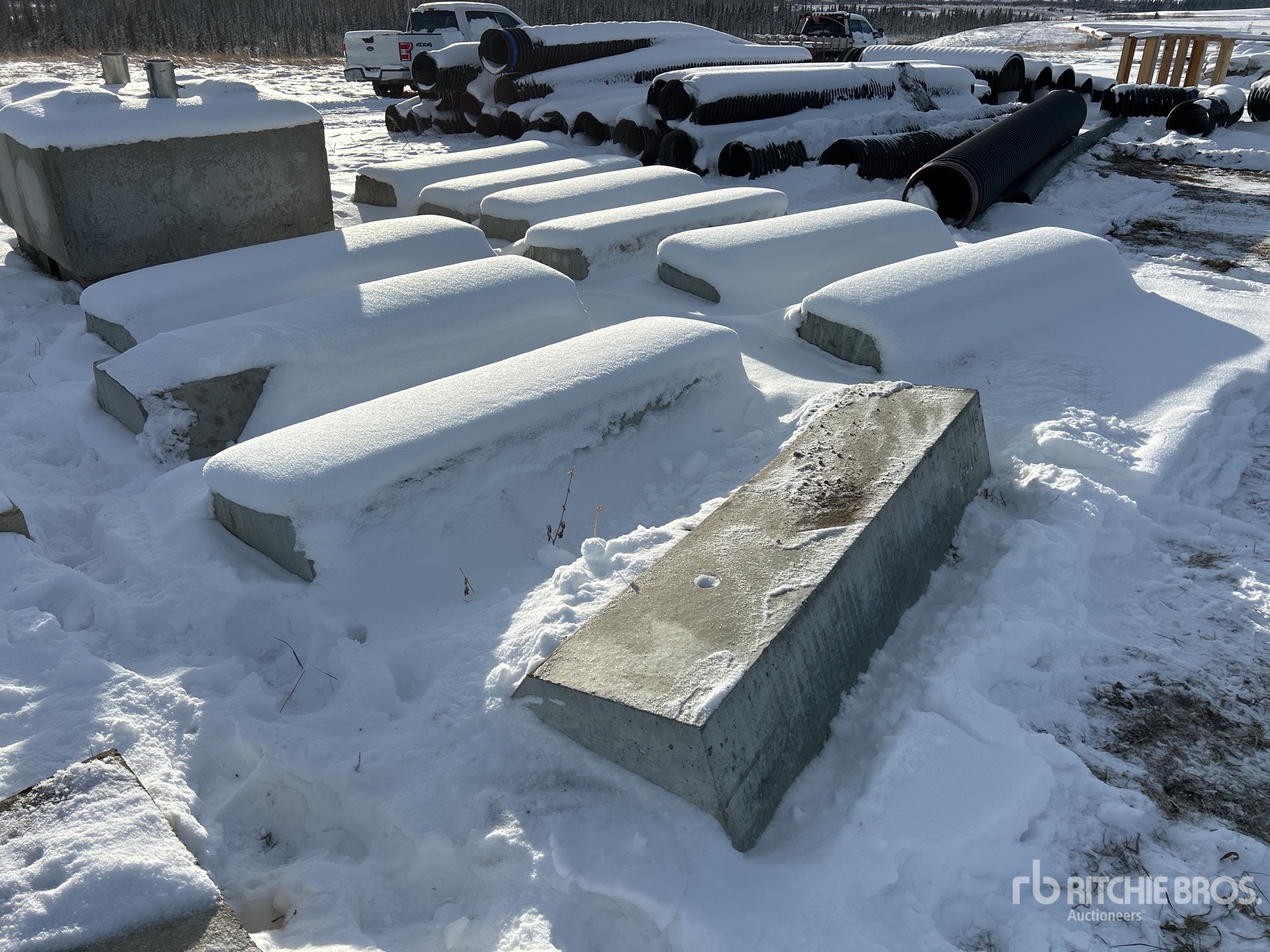 Aspect général with Image, coin avant droit