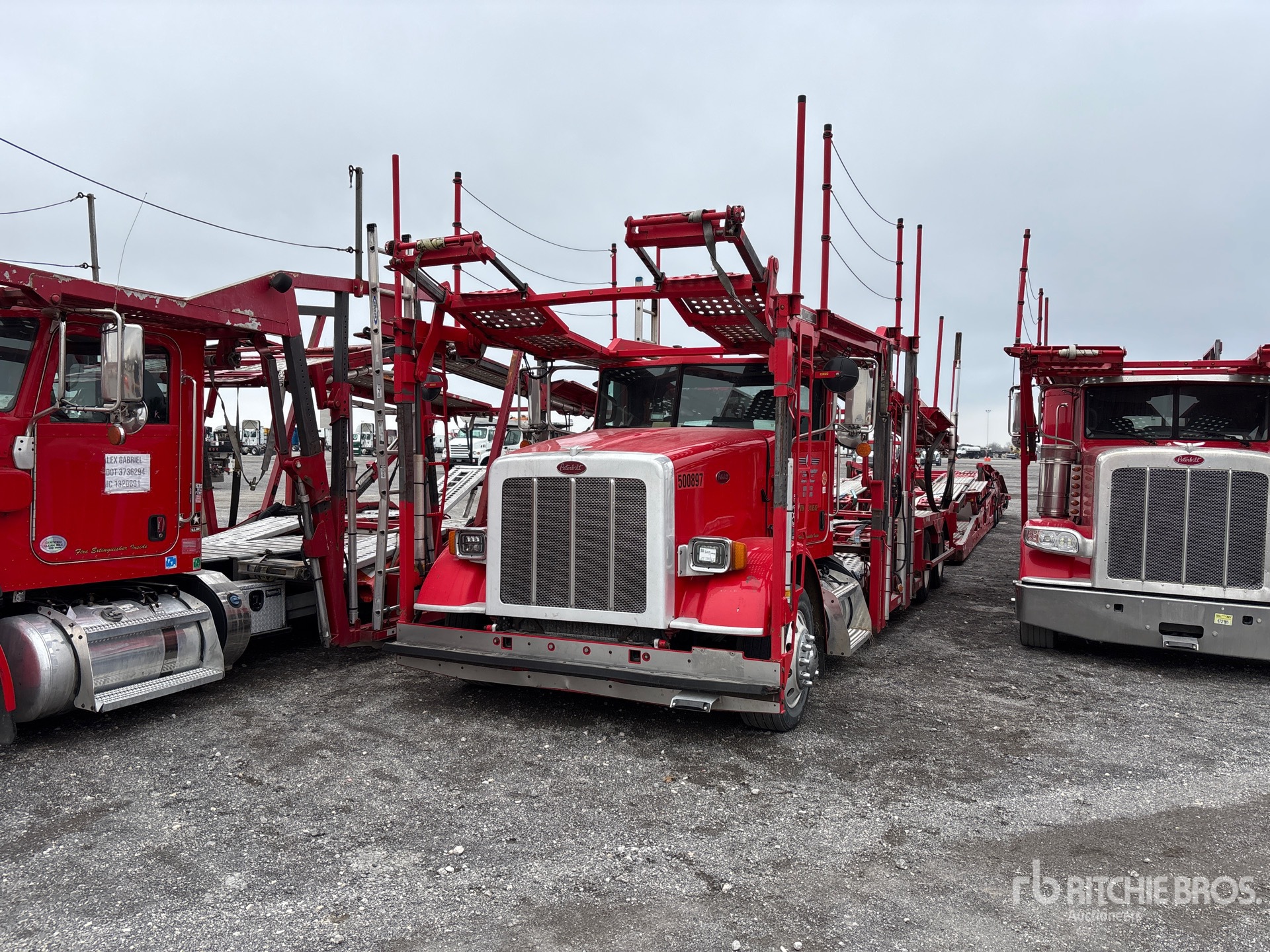 General Appearance with Featured Photo