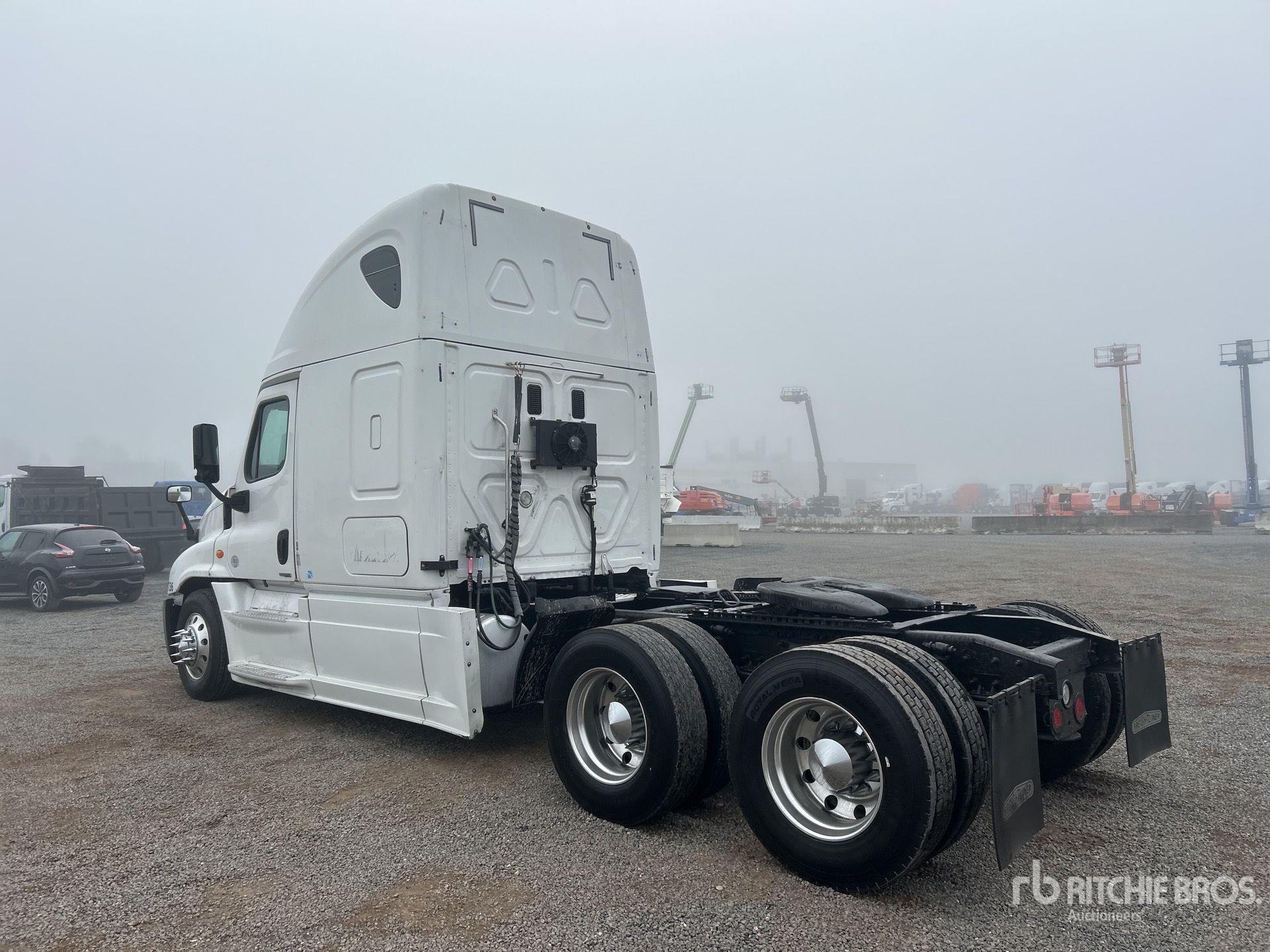 General Appearance with Imagen: esquina trasera izquierda