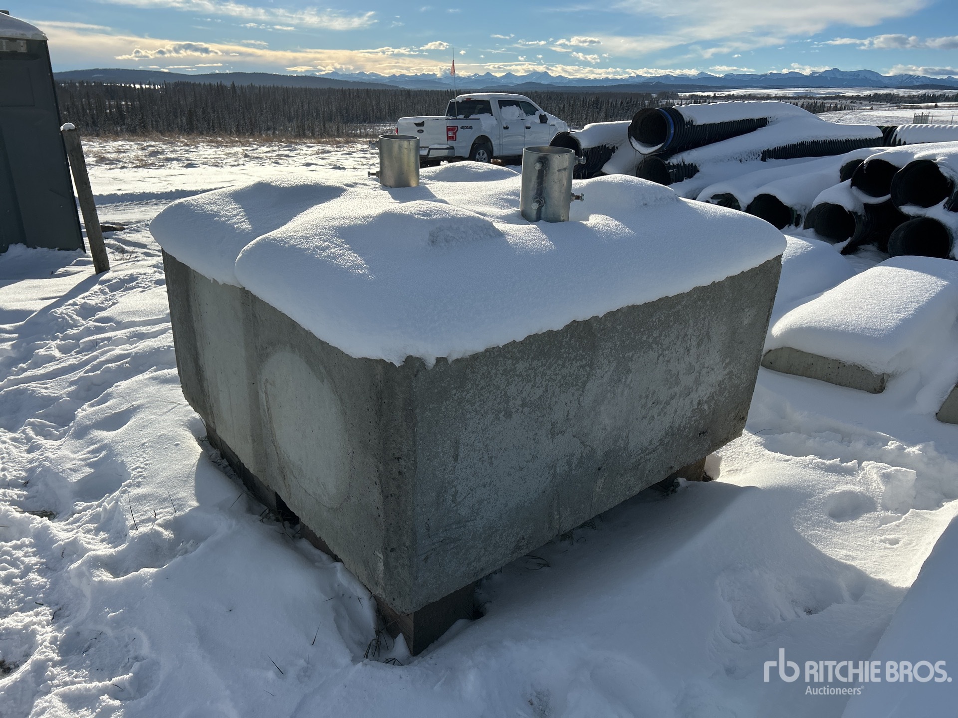Aspect général with Image, coin avant droit